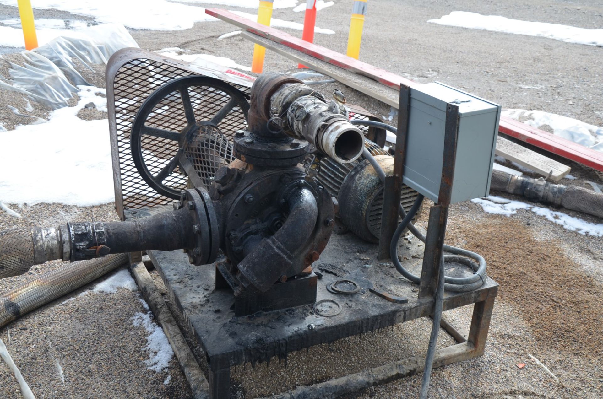 MFG UNKNOWN 20HP HOT BINDING AGENT TRANSFER PUMP, S/N: N/A (LOCATED IN JASPER AB) - Image 2 of 3