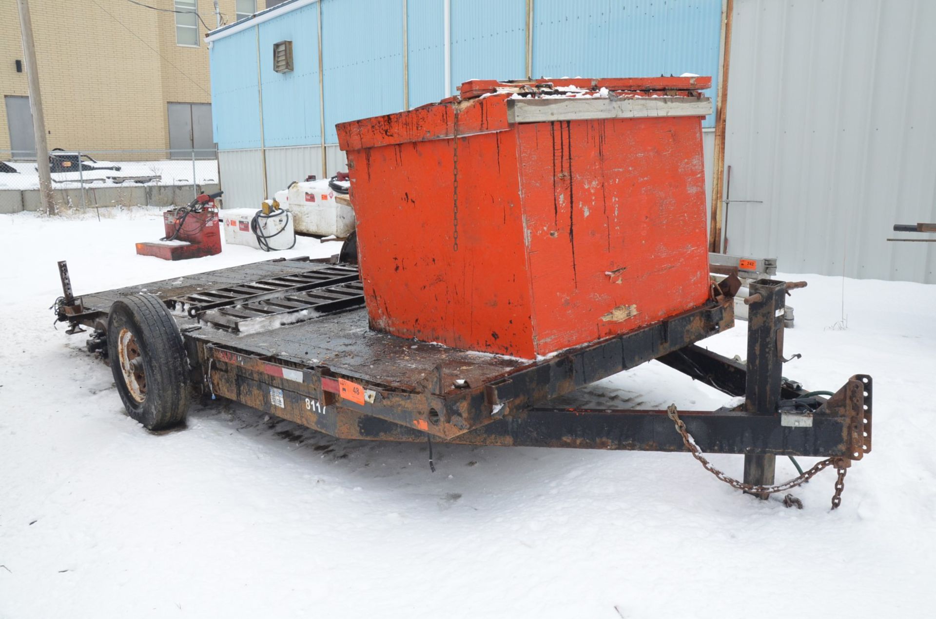 CANADA TRAILER MFG (2010) CE716-14K 14,000LB CAPACITY TANDEM AXLE FLAT DECK TRAILER WITH 7'X16' WOOD - Image 6 of 12