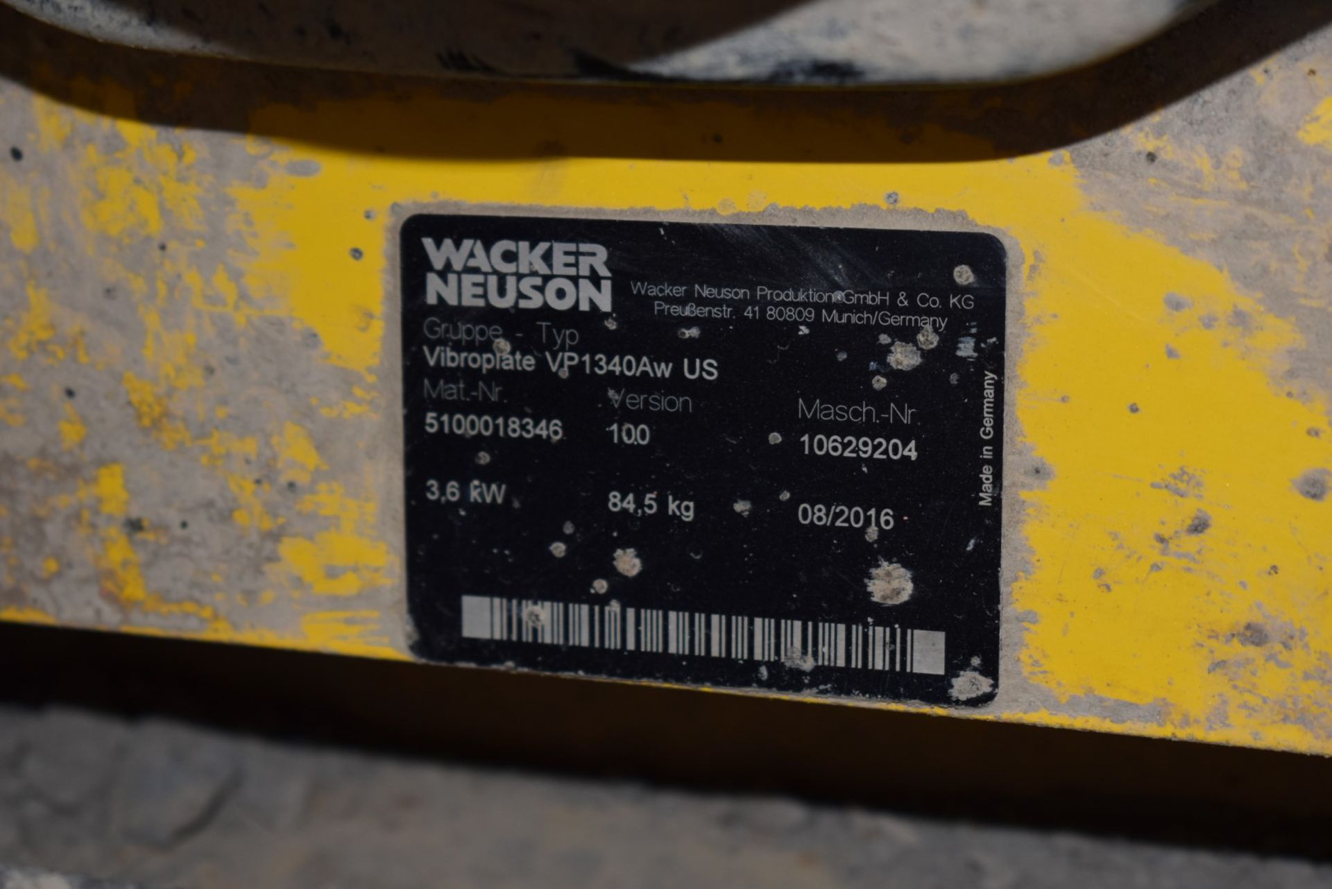 WACKER NEUSON (2018) VIBROPLATE VP1340AW GAS POWERED FORWARD PLATE COMPACTOR WITH 20"X20" PLATE, - Image 2 of 2