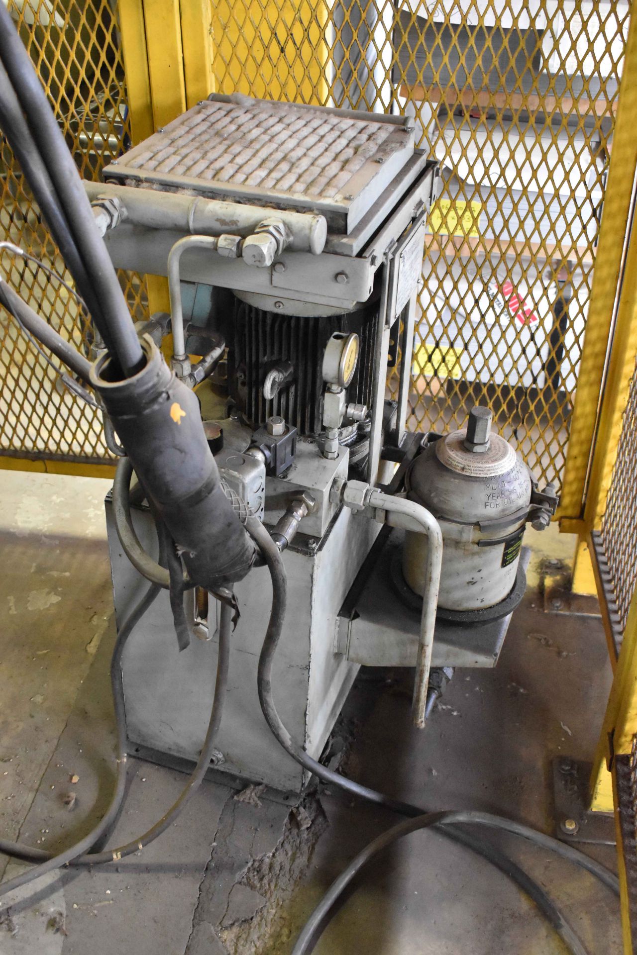 MECON 36X0.166 SERVO FEEDER, S/N: N/A (CI) [RIGGING FEES FOR LOT #41 - $1500 USD PLUS APPLICABLE - Image 4 of 5