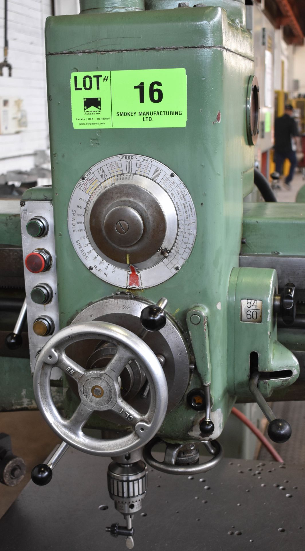 MFG. UNKNOWN 3' RADIAL ARM DRILL WITH SPEEDS TO 2100 RPM, 45" COLUMN, 21"X16.5"X16"H T-SLOT BOX - Image 2 of 5