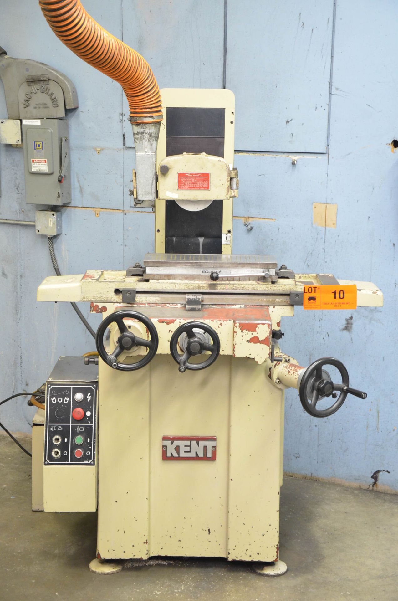 KENT KGS-200 CONVENTIONAL SURFACE GRINDER WITH 6"X18" MAGNETIC CHUCK, 8" WHEEL, INCREMENTAL DOWN- - Image 2 of 4