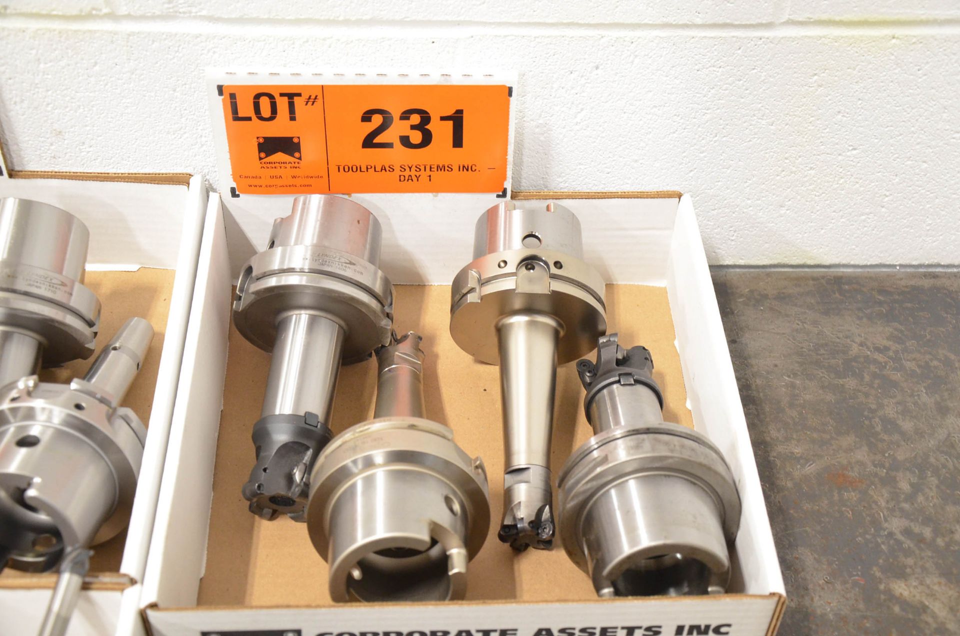 LOT/ (4) HSK-100A TOOL HOLDERS