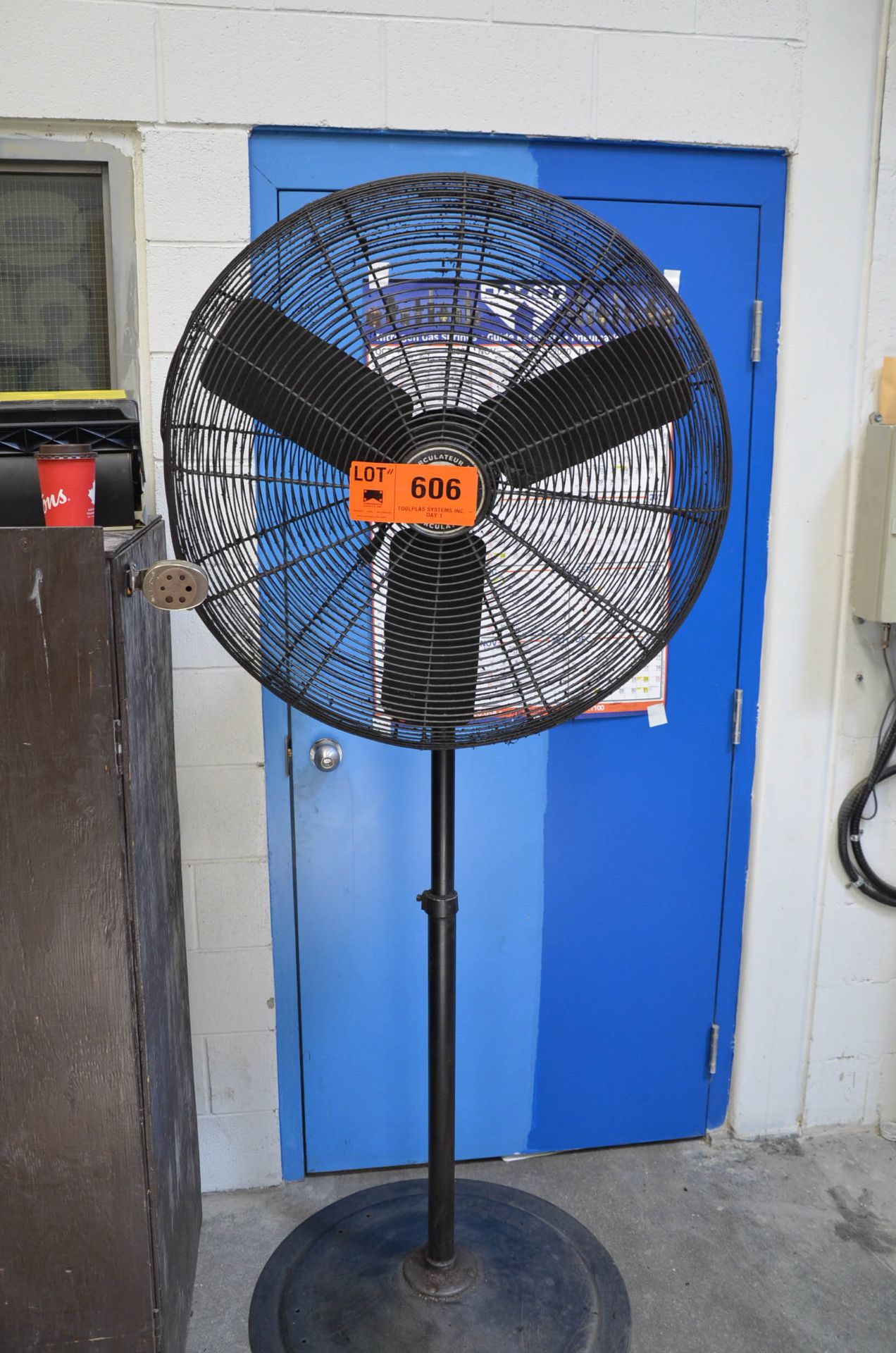 CANARM FLOOR TYPE SHOP FAN