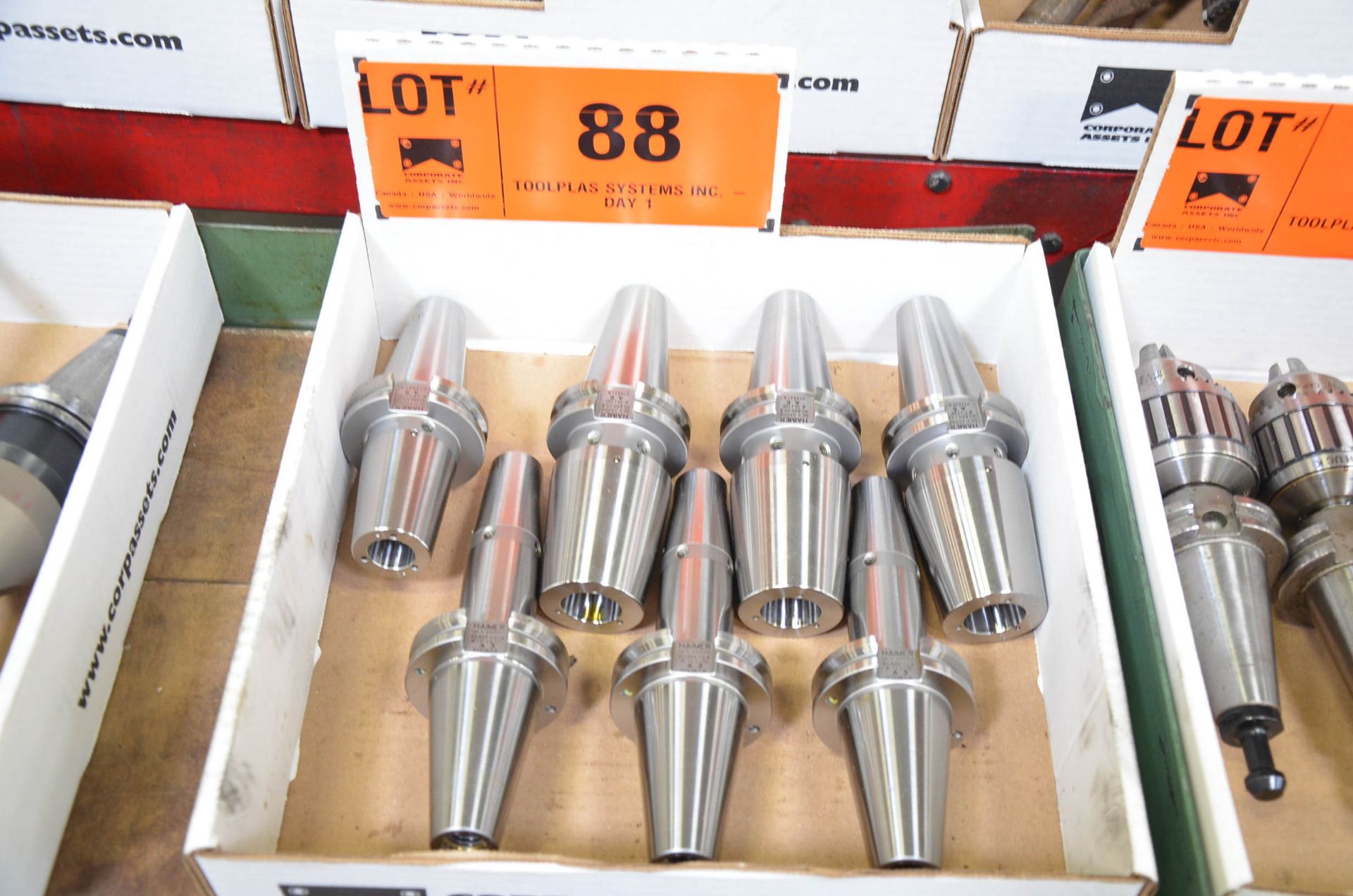 LOT/ (7) CAT40 TOOL HOLDERS