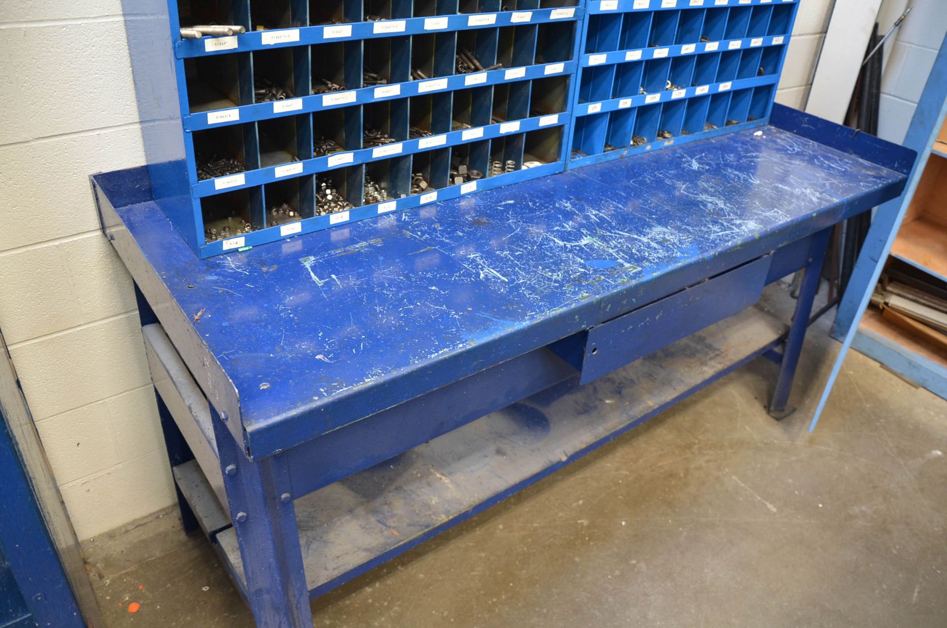LOT/ FASTENAL PIGEON HOLE INDEX CABINETS WITH FASTENING HARDWARE AND STEEL WORK BENCH - Image 4 of 4