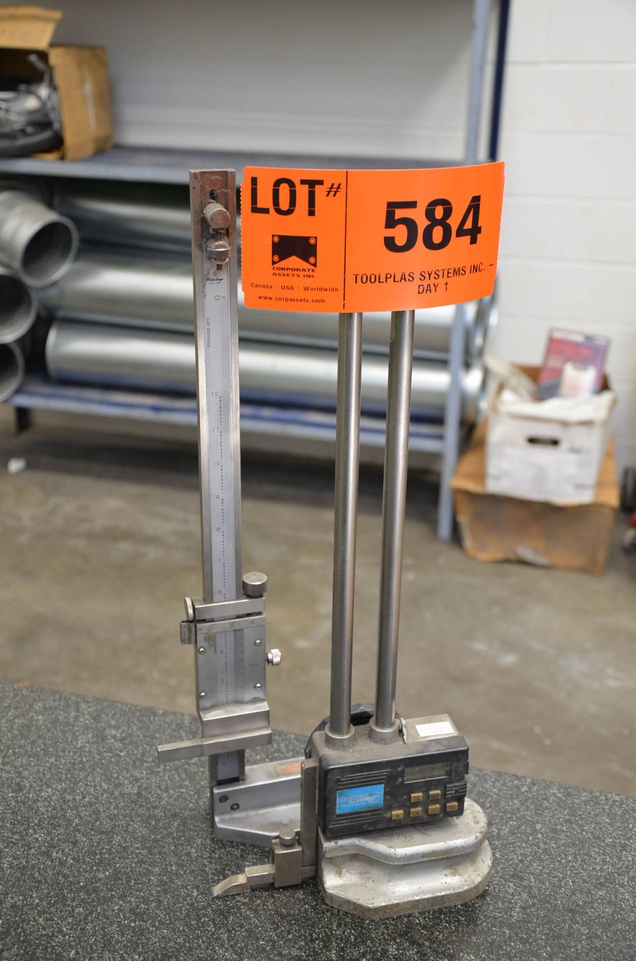 MITUTOYO 18" DIGITAL HEIGHT GAUGE, S/N N/A