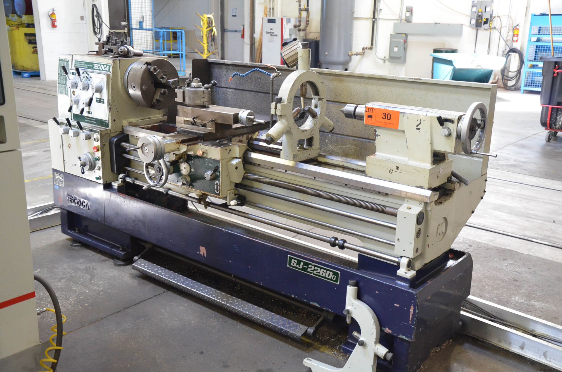 ECOCA (2012) SJ-2260G GAP BED ENGINE LATHE WITH 22" SWING OVER BED, 30" SWING IN THE GAP, 60"