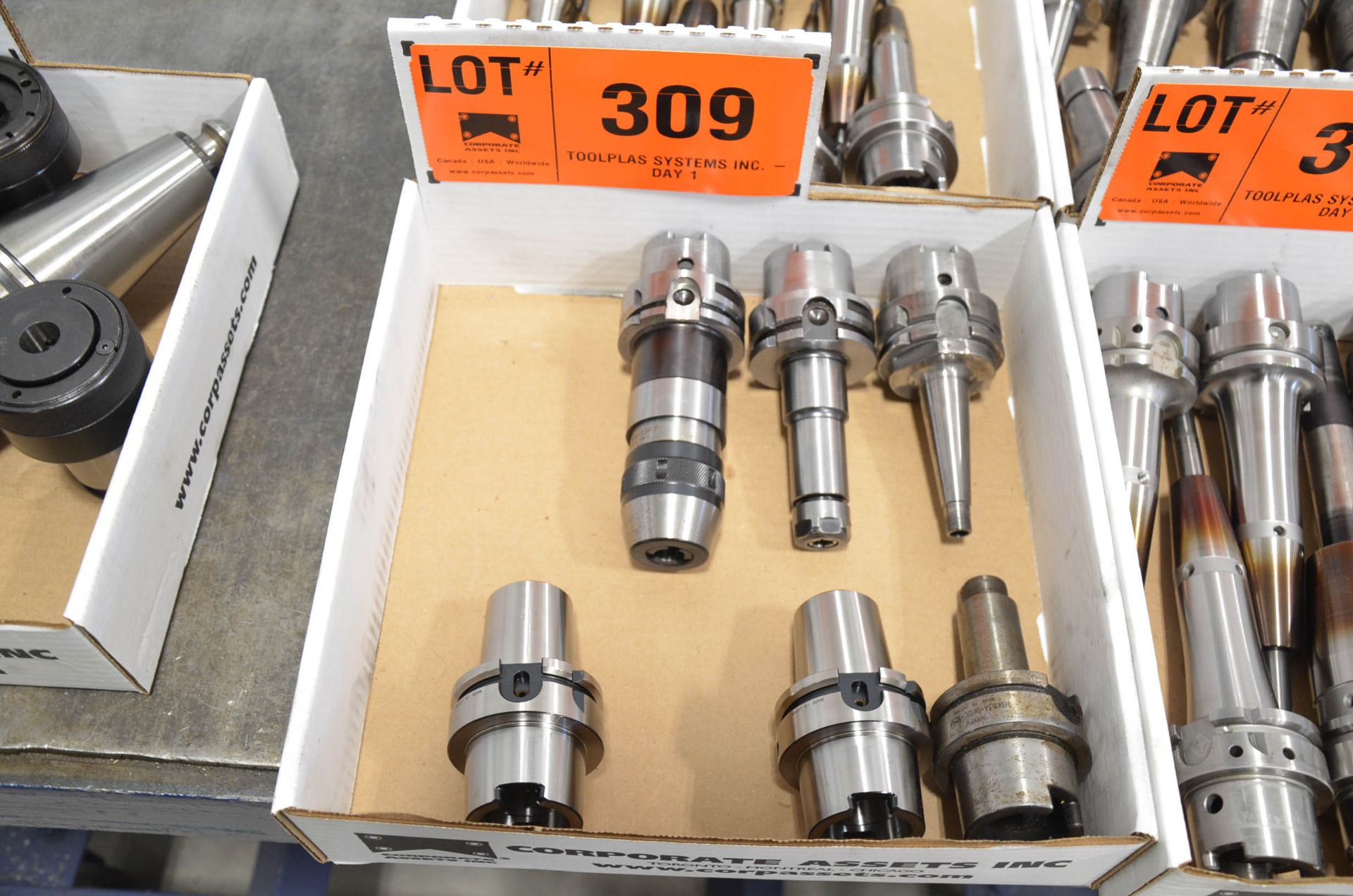 LOT/ (8) HSK-A63 TOOL HOLDERS