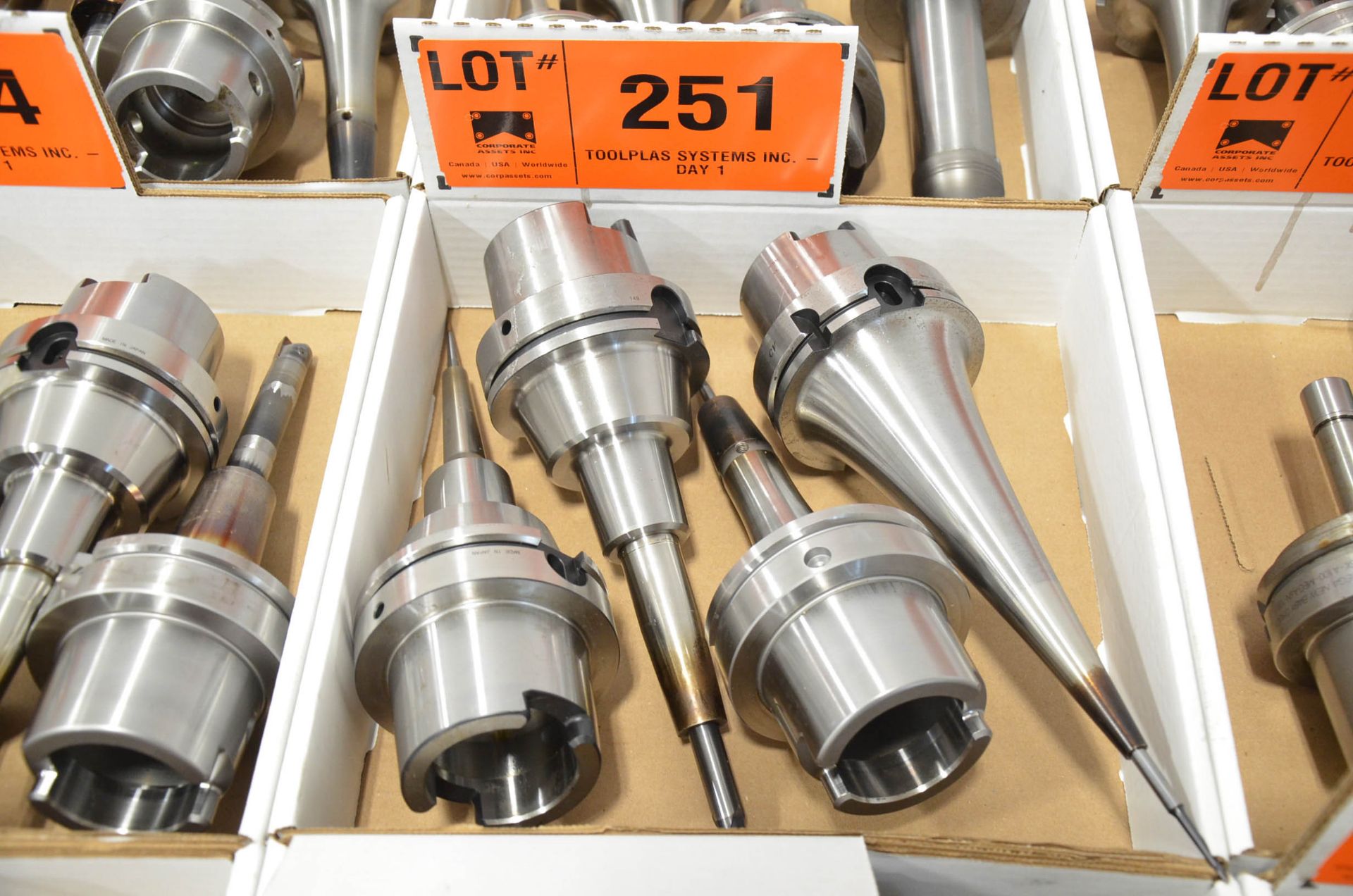 LOT/ (4) HSK-100A TOOL HOLDERS