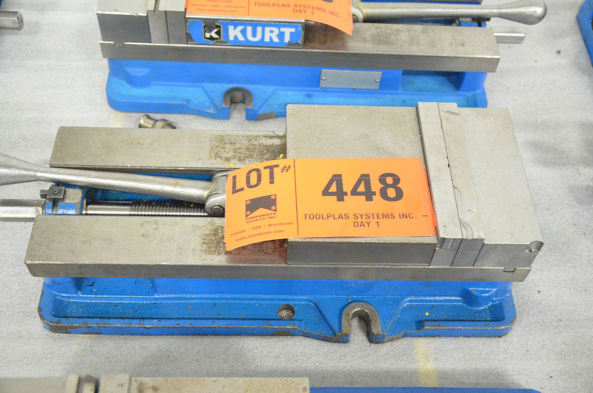 KURT 6" MACHINE VISE