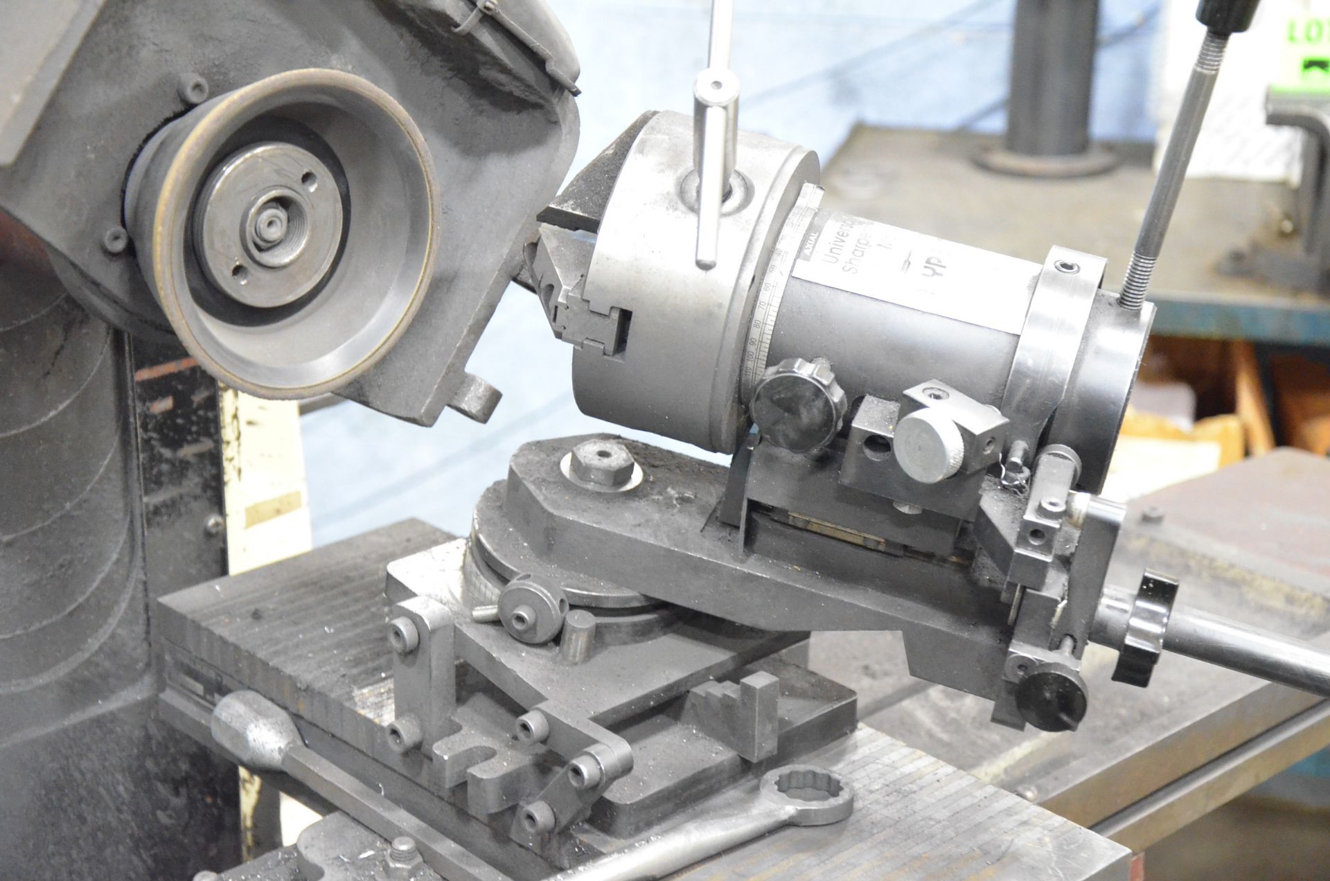 HYPERTOOL MODEL LF UNIVERSAL GUNDRILL SHARPENING ATTACHMENT WITH MAX 2" GUN DRILL DIAMETER CAPACITY, - Image 2 of 3