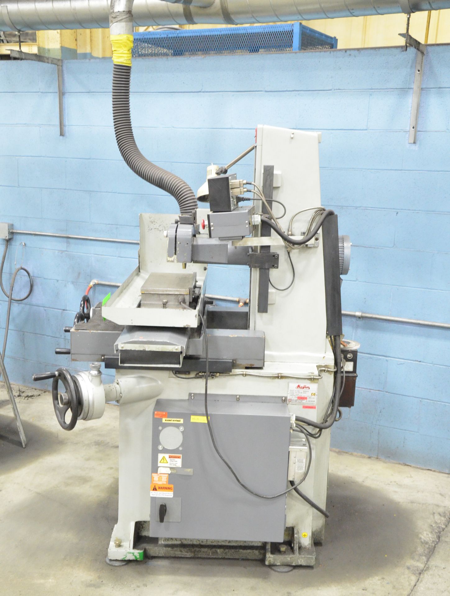 JIN YOUNG (2008) JFG-520M CONVENTIONAL SURFACE GRINDER WITH 8"X18" MAGNETIC CHUCK, 8" WHEEL, - Image 5 of 5