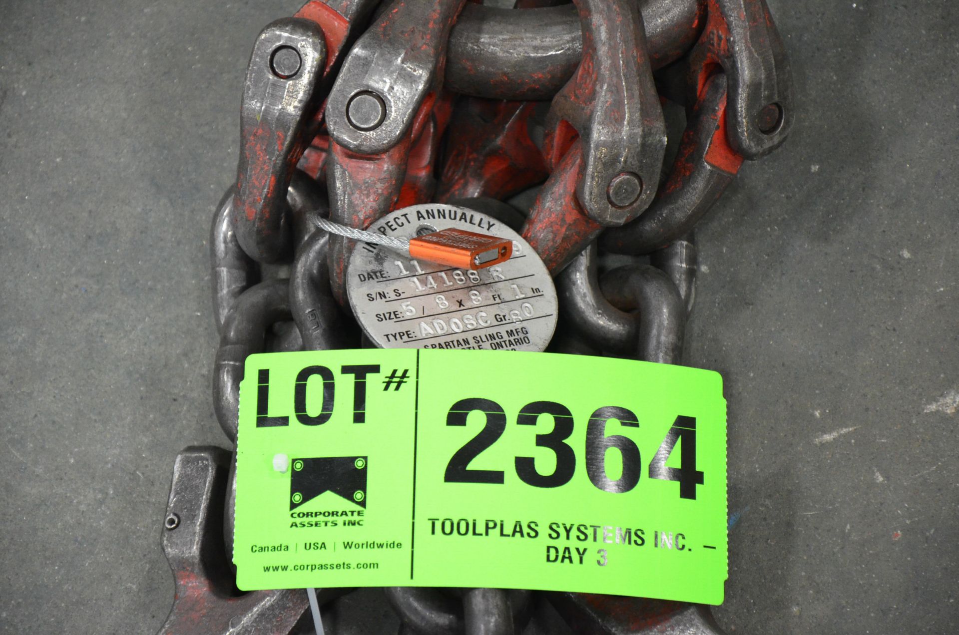 31,300 LBS CAPACITY, 5/8" X 8' TWO PART LIFTING CHAIN, S/N 141R - Image 2 of 2
