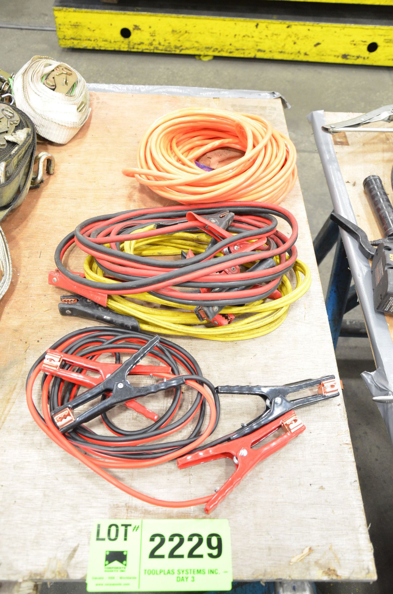 LOT/ BOOSTER CABLES AND EXTENSION CORD