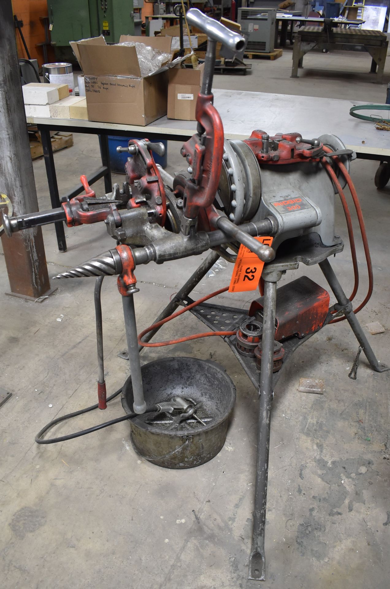 RIDGID 300 PIPE THREADER WTIH THREADING HEADS, PIPE CUTTER, THREADING DIES AND TRI-STAND, S/N: N/A