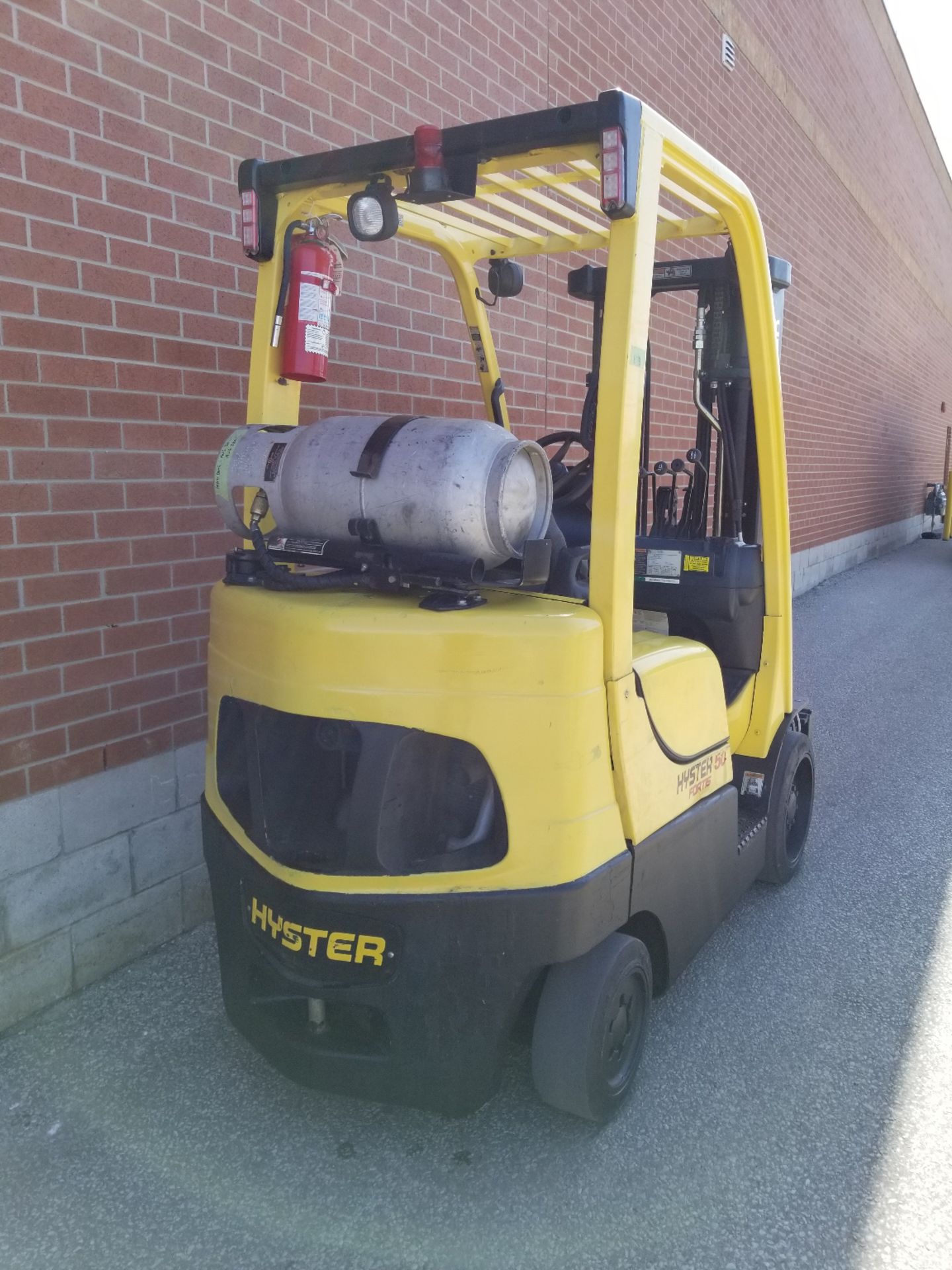 HYSTER (2008) S50FT 5000 LB. CAPACITY LPG FORKLIFT WITH 189" MAX. VERTICAL LIFT, 3 STAGE MAST, - Image 3 of 3