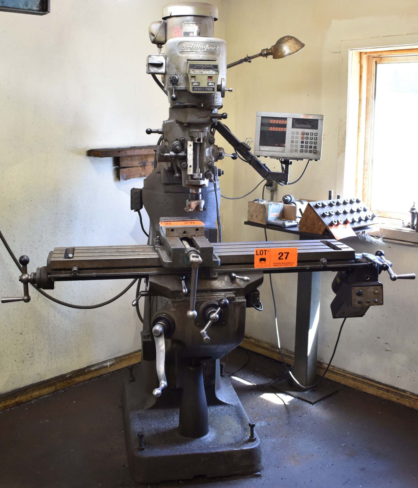 BRIDGEPORT SERIES I VERTICAL MILLING MACHINE WITH 84"X9" TABLE, SPEEDS TO 4200 RPM, HEIDENHAIN