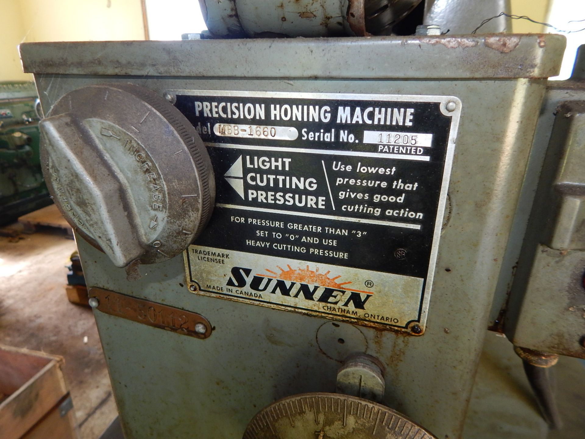 SUNNEN MBB-1660 PRECISION HONING MACHINE, S/N: 11205 (CI) - Image 3 of 4