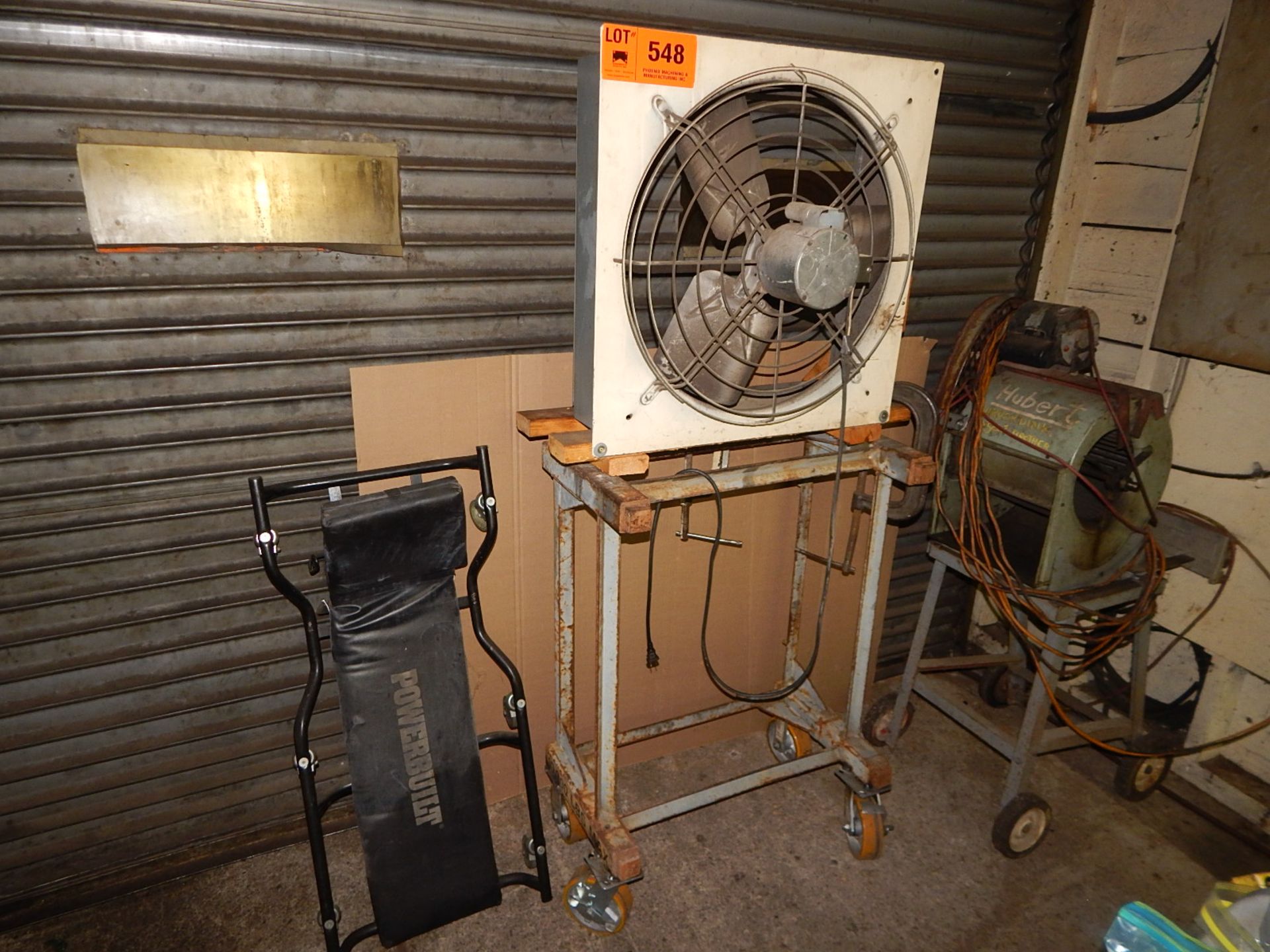 LOT/ PORTABLE FAN, BLOWER AND FLOOR CREEPER