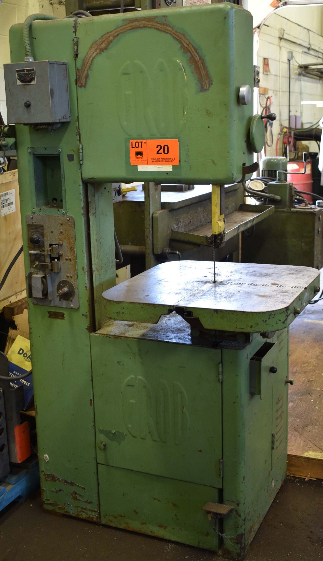 GROB VERTICAL BAND SAW WITH 24"X24" TABLE, 18" THROAT, BLADE WELDER/GRINDER, S/N: N/A (CI) [