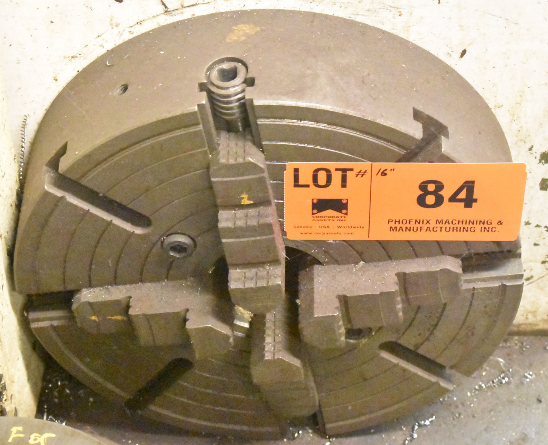 LOT/ 16" 4 JAW CHUCK WITH BACKING PLATES - Image 2 of 3