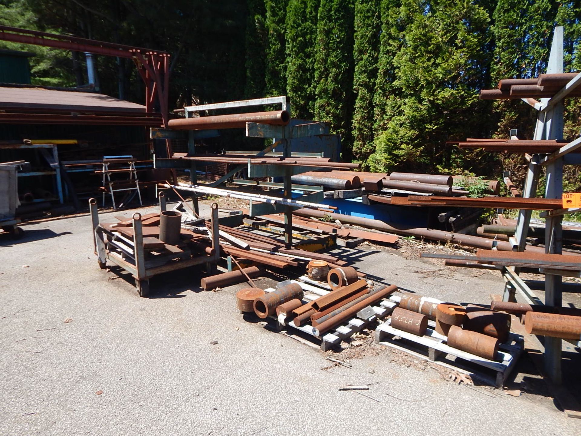 LOT/ SURPLUS MATERIAL AND RACKS - Image 4 of 11