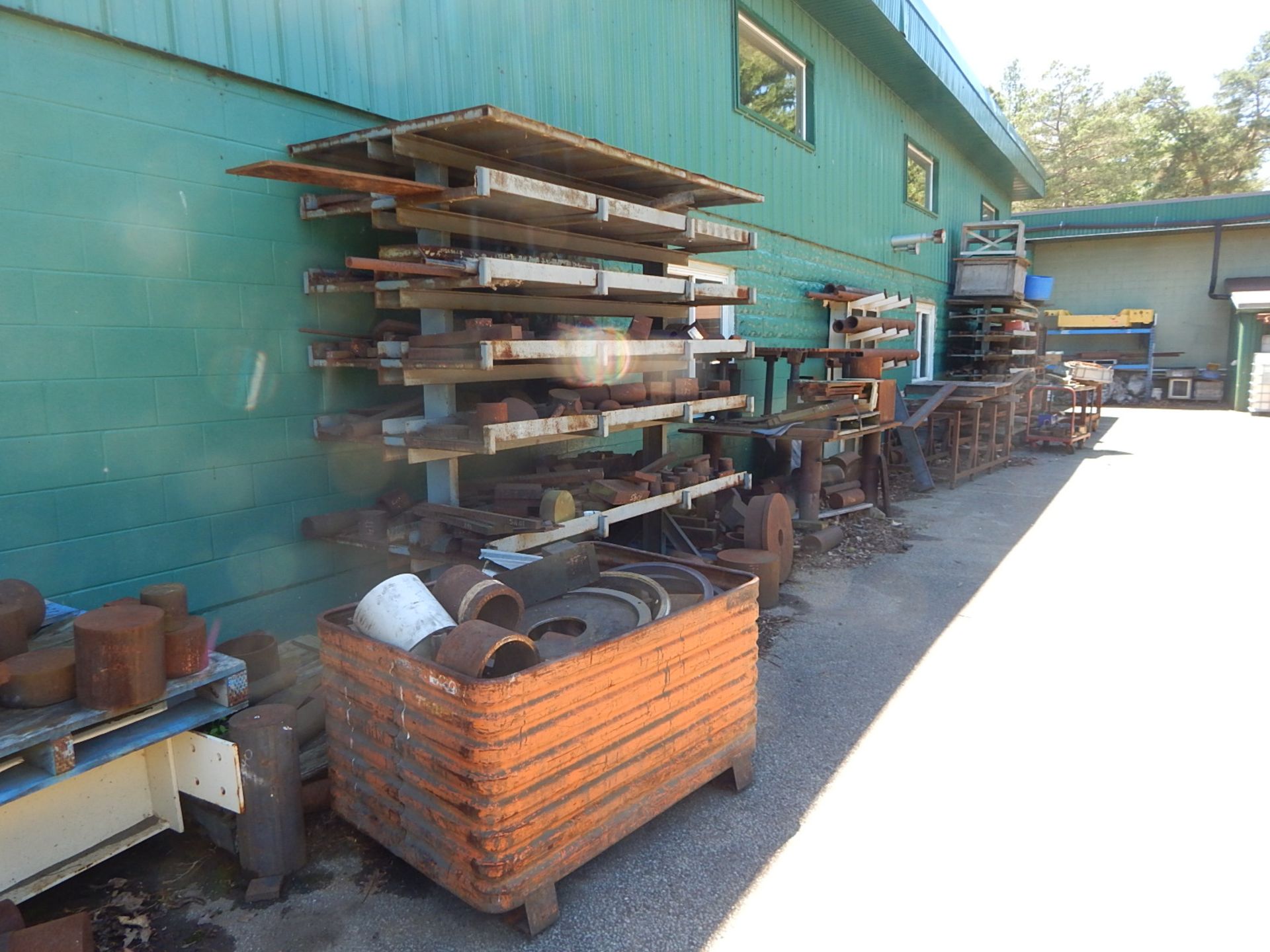 LOT/ SURPLUS MATERIAL AND RACKS - Image 3 of 5