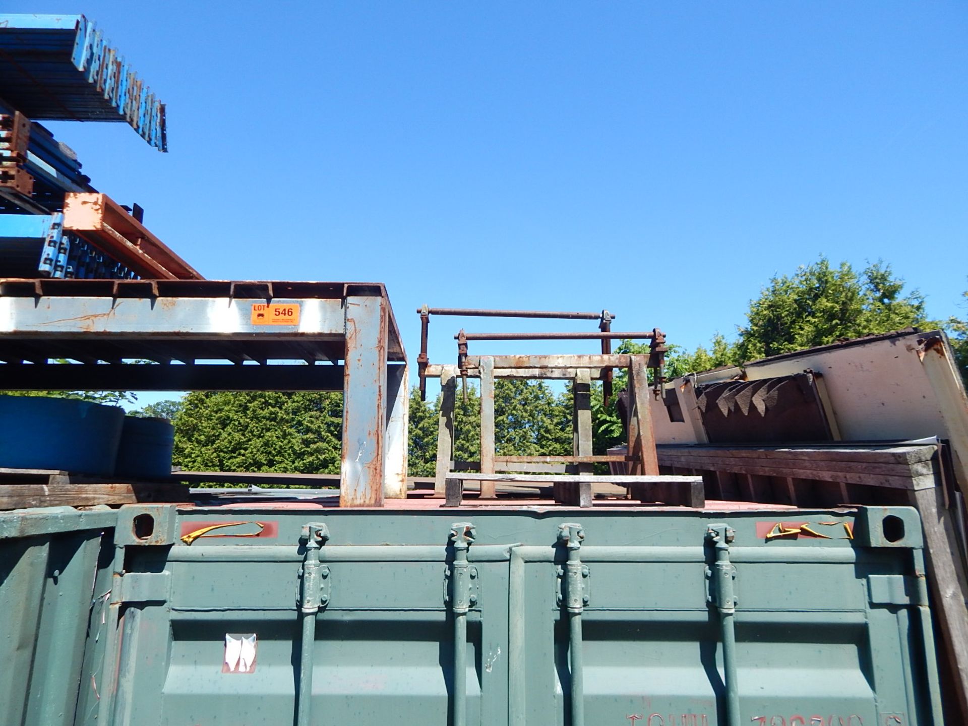 LOT/ STEEL RACKS WITH CONTENTS - INCLUDING ADJUSTABLE PALLET RACKING, STEEL SAWHORSES - Image 3 of 4