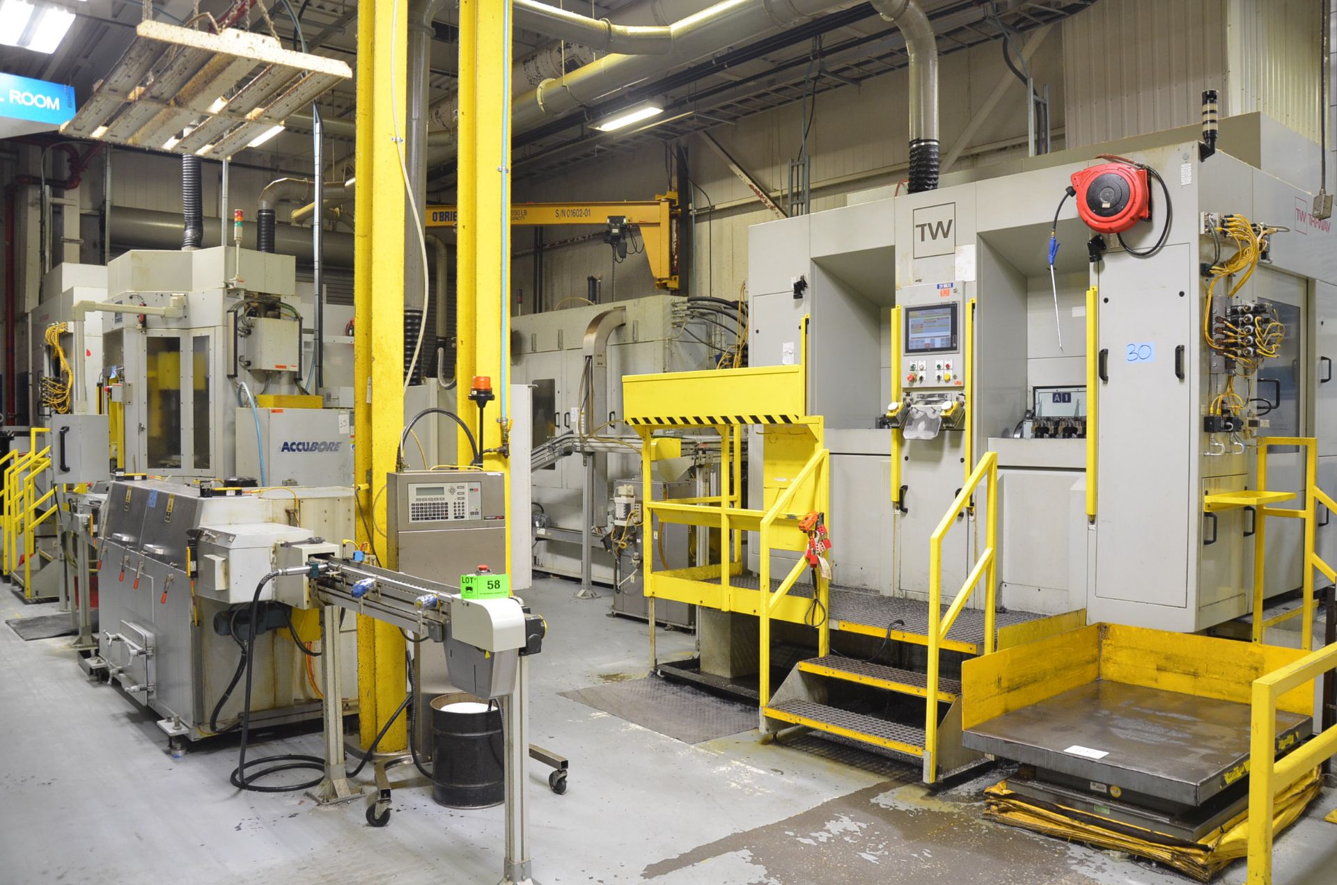 LOT/ COMPLETE LINE - BULK LOT - TRI-WAY (2016) LVL AUTOMOTIVE FLEXIBLE MANUFACTURING LINE