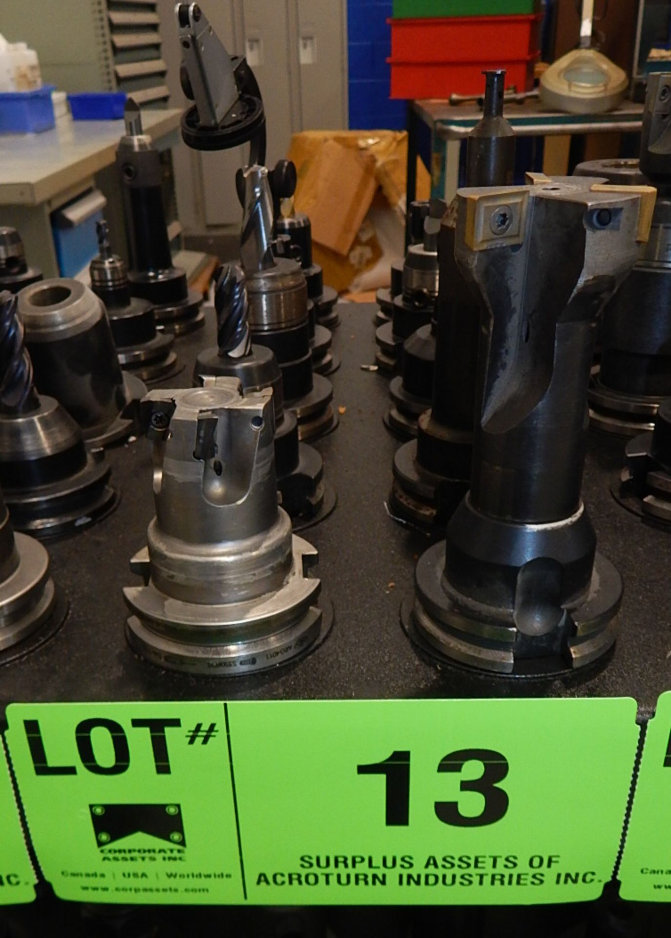 LOT/ (10) CAT 40 TOOL HOLDERS