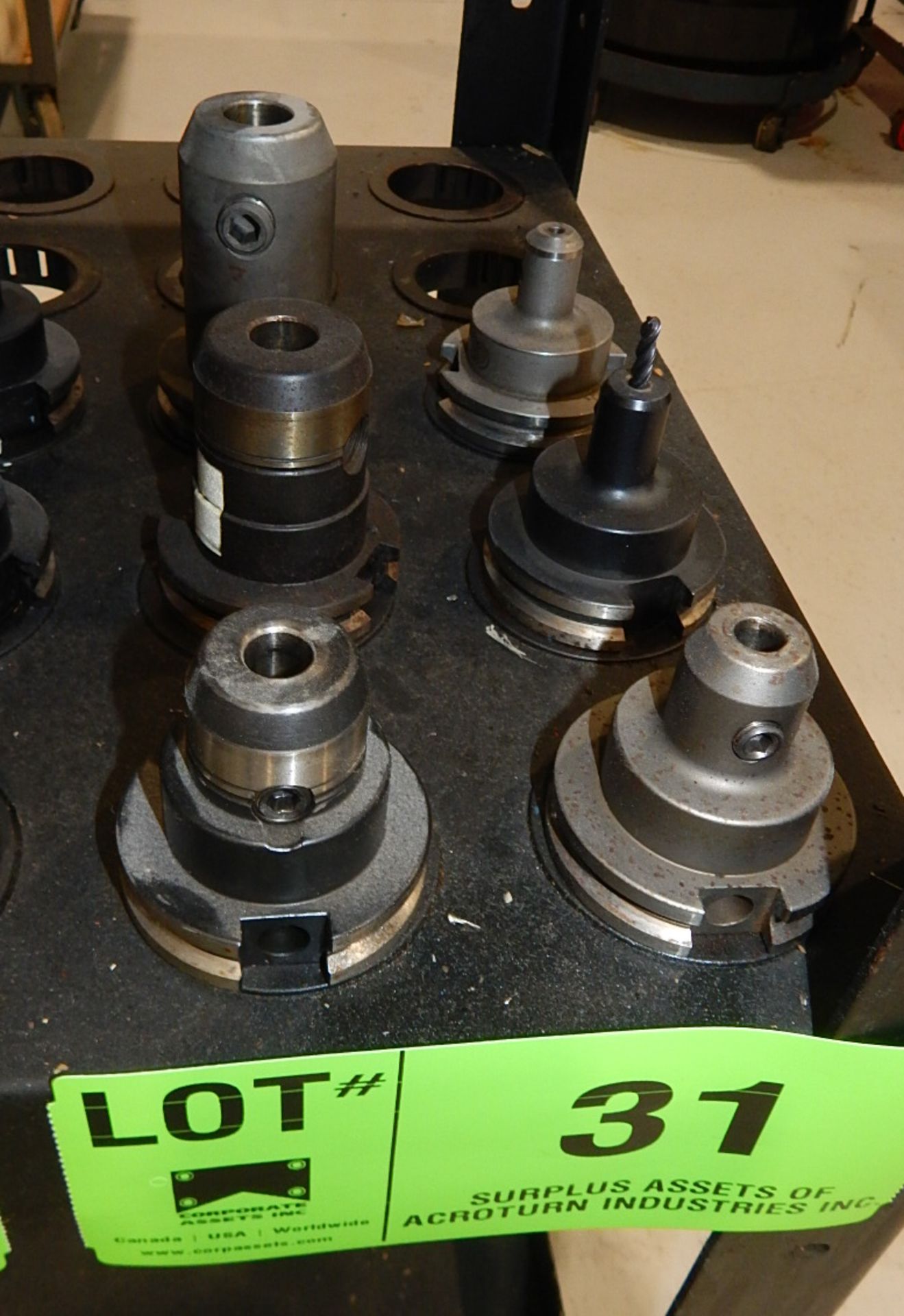 LOT/ (6) CAT 40 TOOL HOLDERS