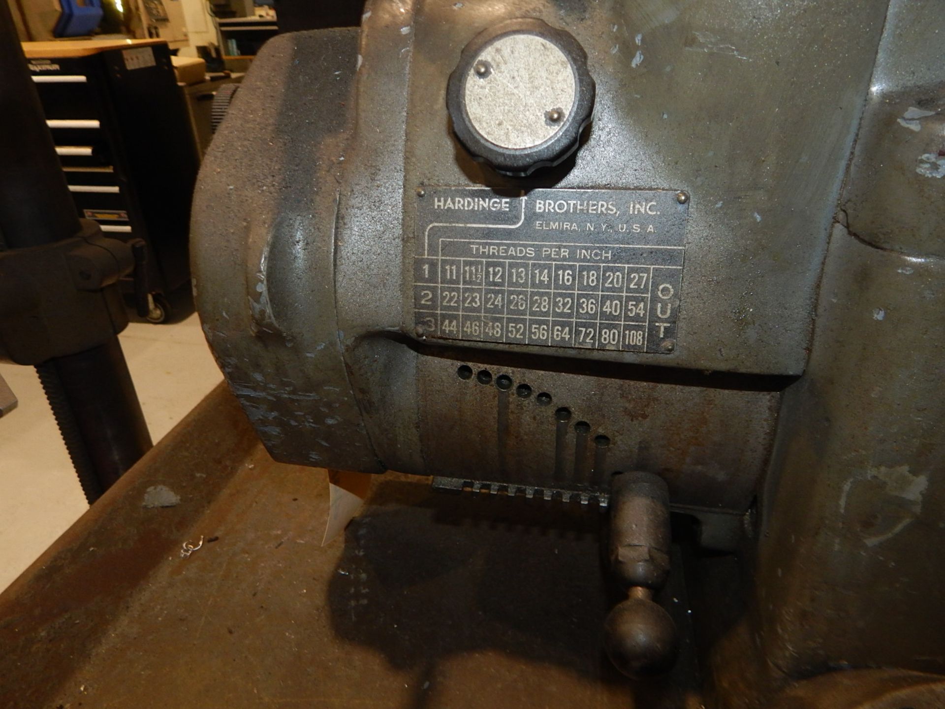 HARDINGE HLV-H SUPER PRECISION TOOL ROOM LATHE WITH 11" SWING, 18" BETWEEN CENTERS, 1" BORE, - Image 4 of 9