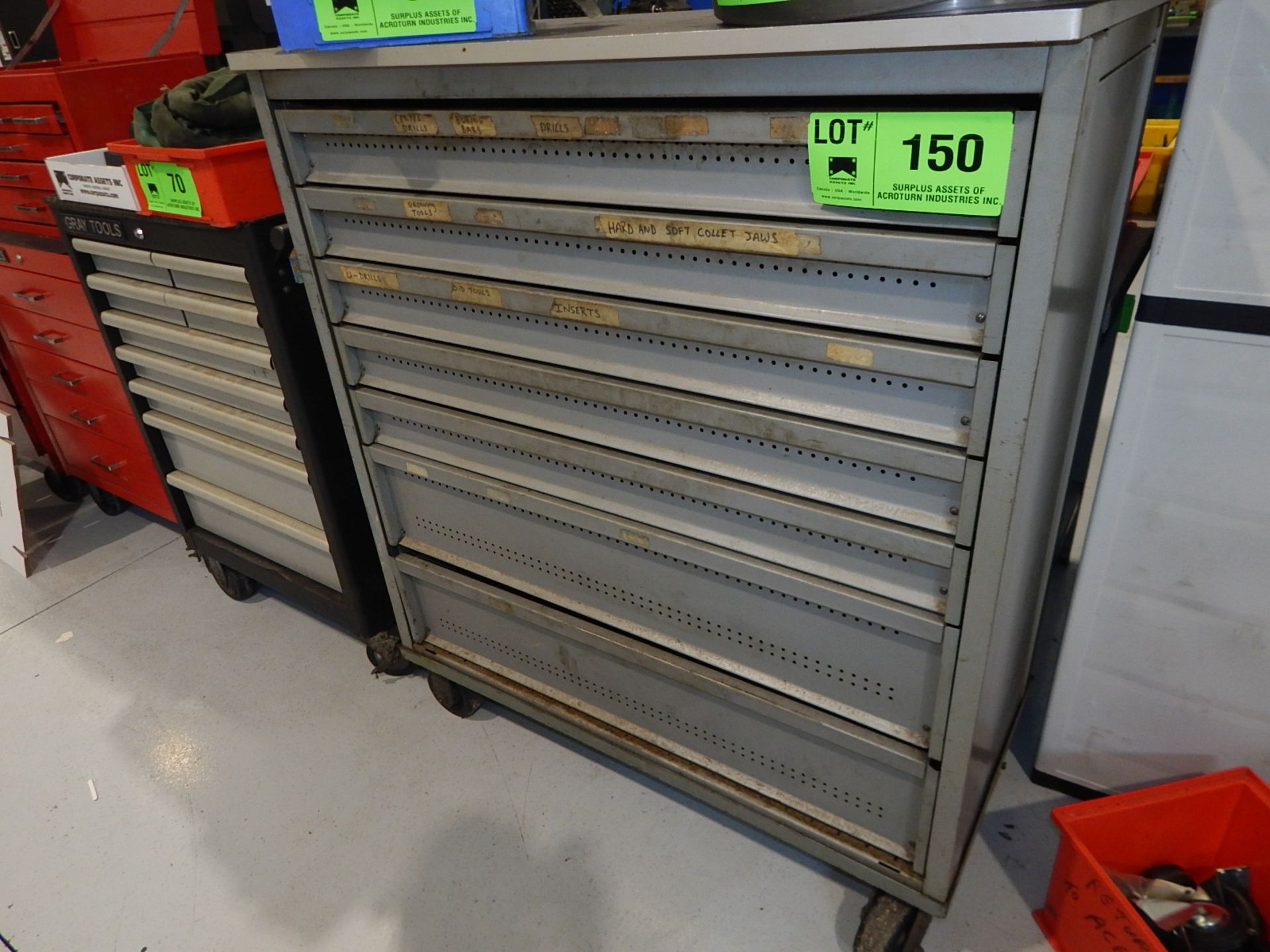 7 DRAWER ROLLING TOOL CABINET