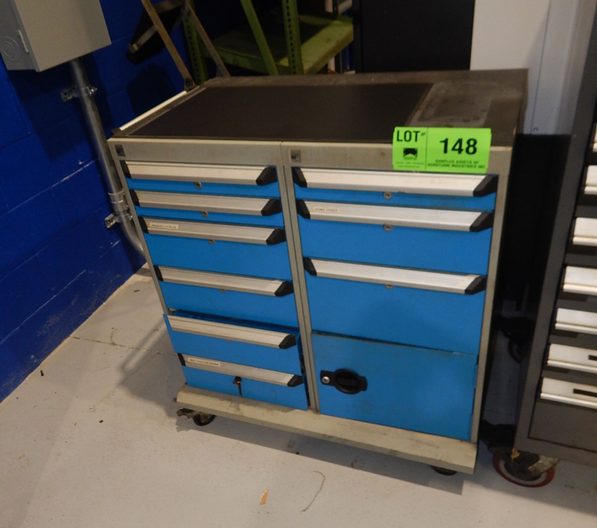 ROUSSEAU 9 DRAWER ROLLING TOOL CABINET