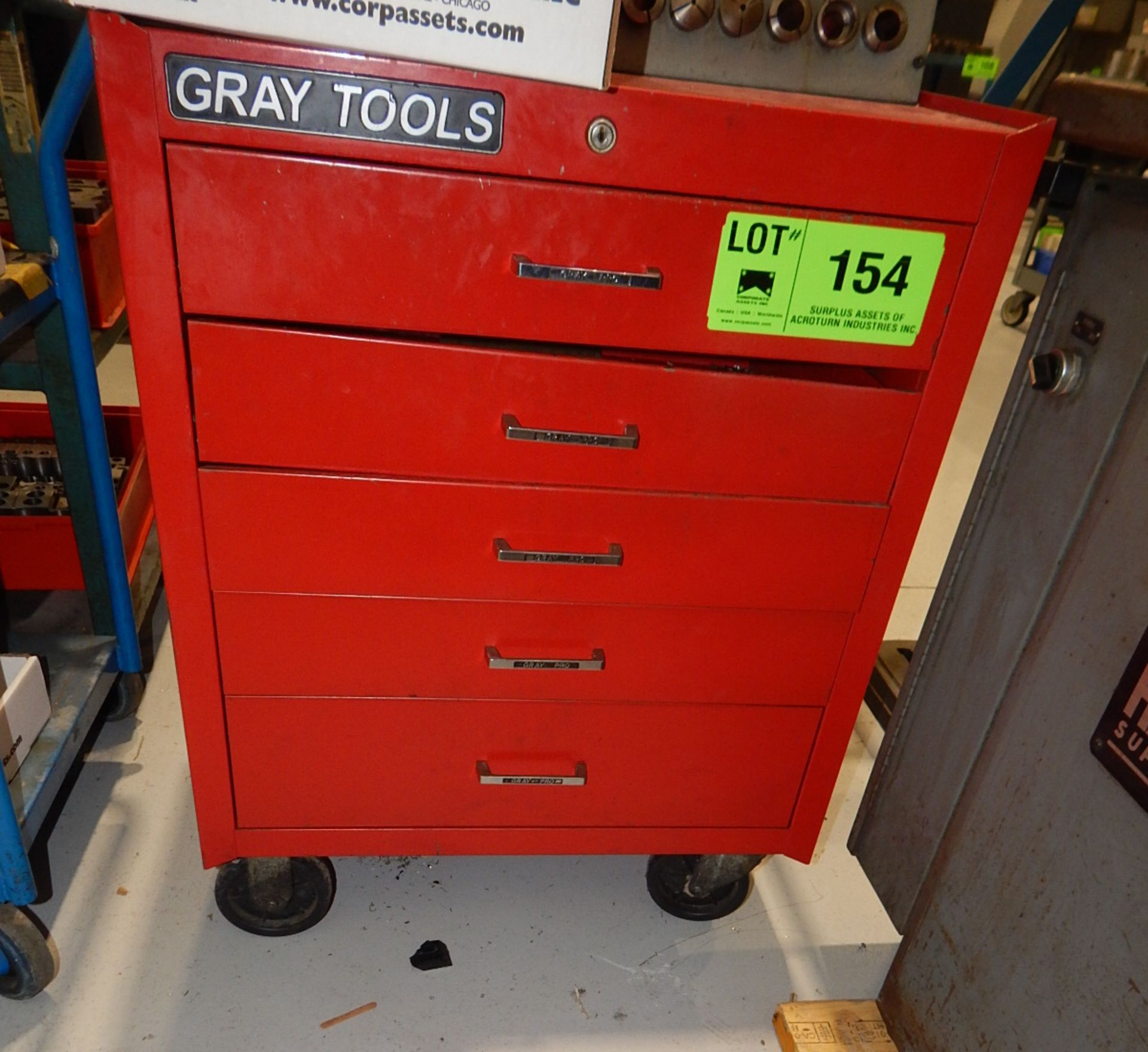 GRAY ROLLING TOOLBOX