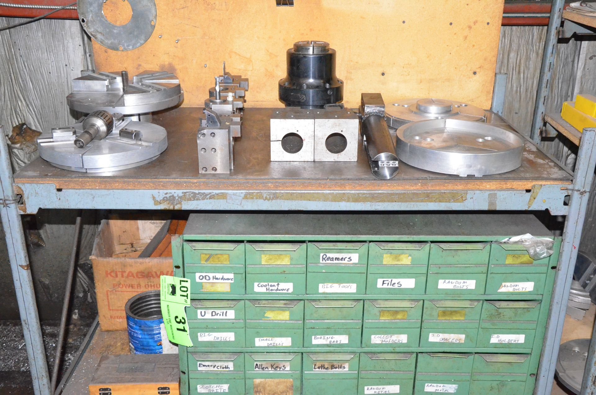 LOT/ CNC LATHE TOOLING WITH RACK