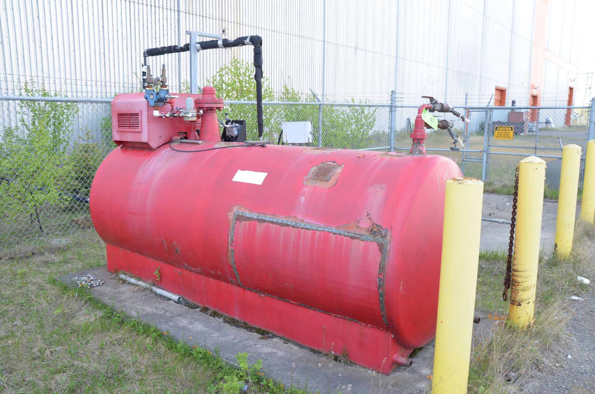 CARDOX D464-3 2 3/4 TON CAPACITY CO2 STORAGE TANK, S/N K658 [RIGGING FEE FOR LOT #43 - $TBD USD PLUS - Image 4 of 4