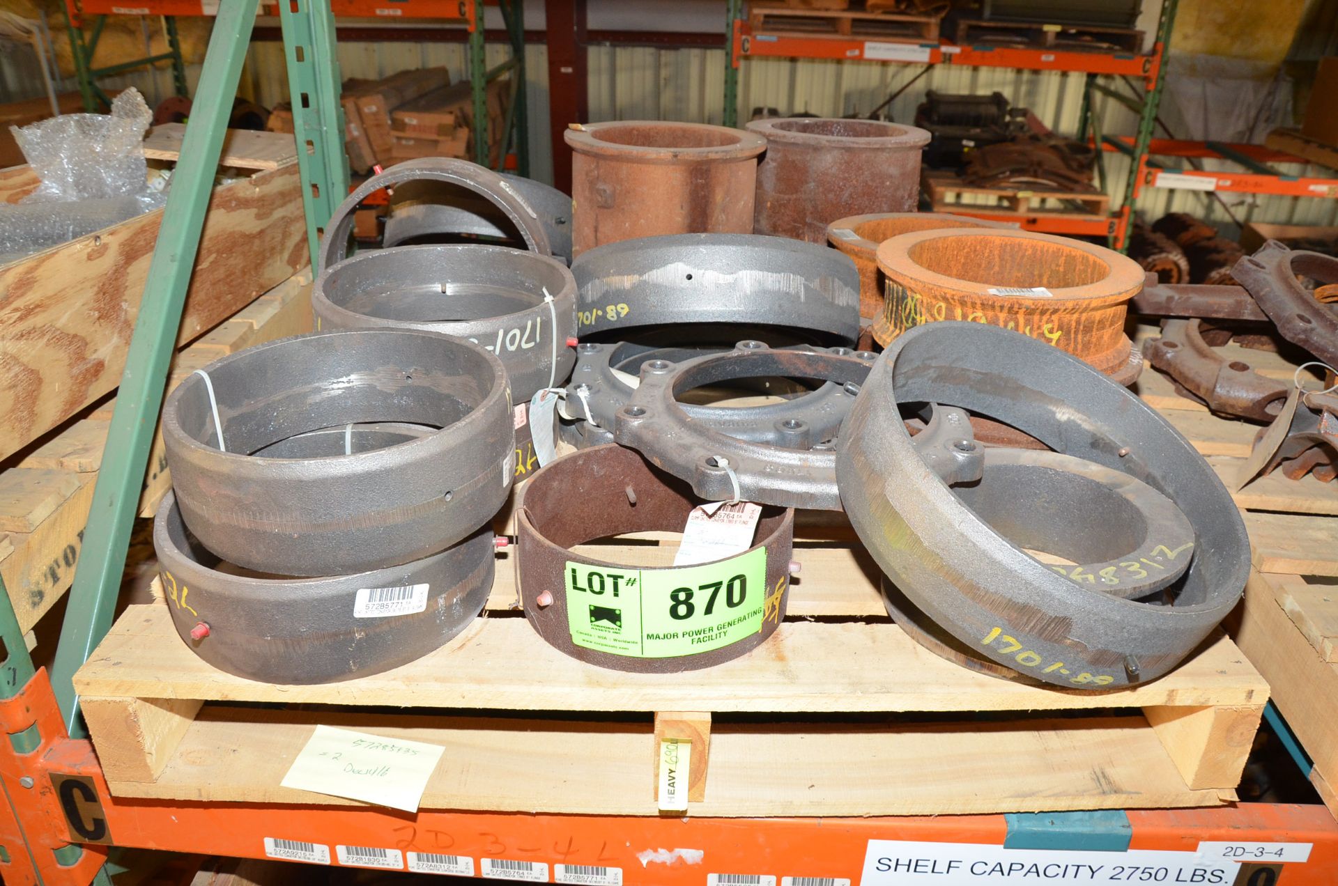 LOT/ SKID WITH CONTENTS - TAPER FLANGES [RIGGING FEE FOR LOT #870 - $25 USD PLUS APPLICABLE TAXES]