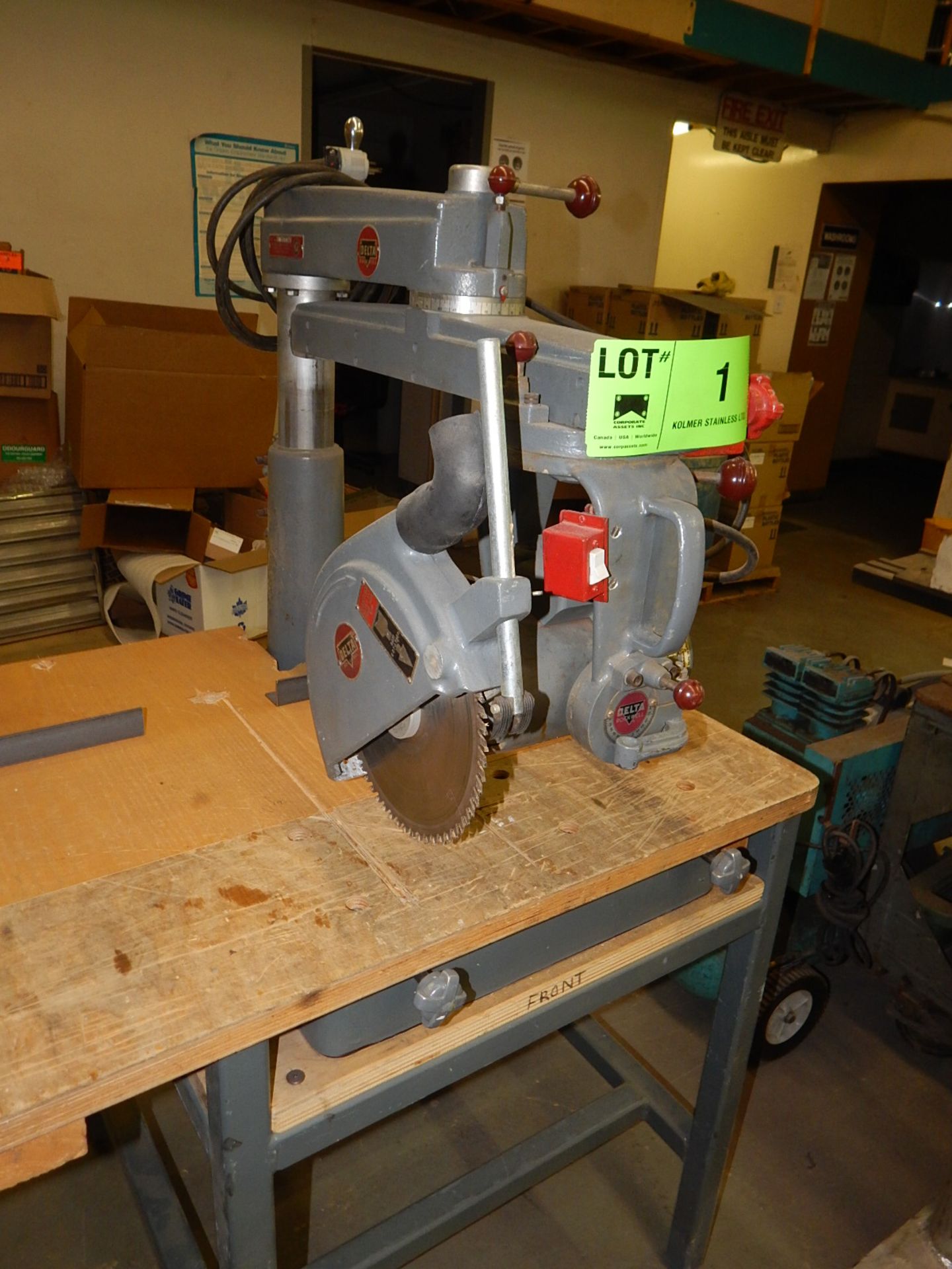 DELTA ROCKWELL DOUBLE MITER RADIAL ARM SAW WITH 10" BLADE S/N: N/A - Image 4 of 7