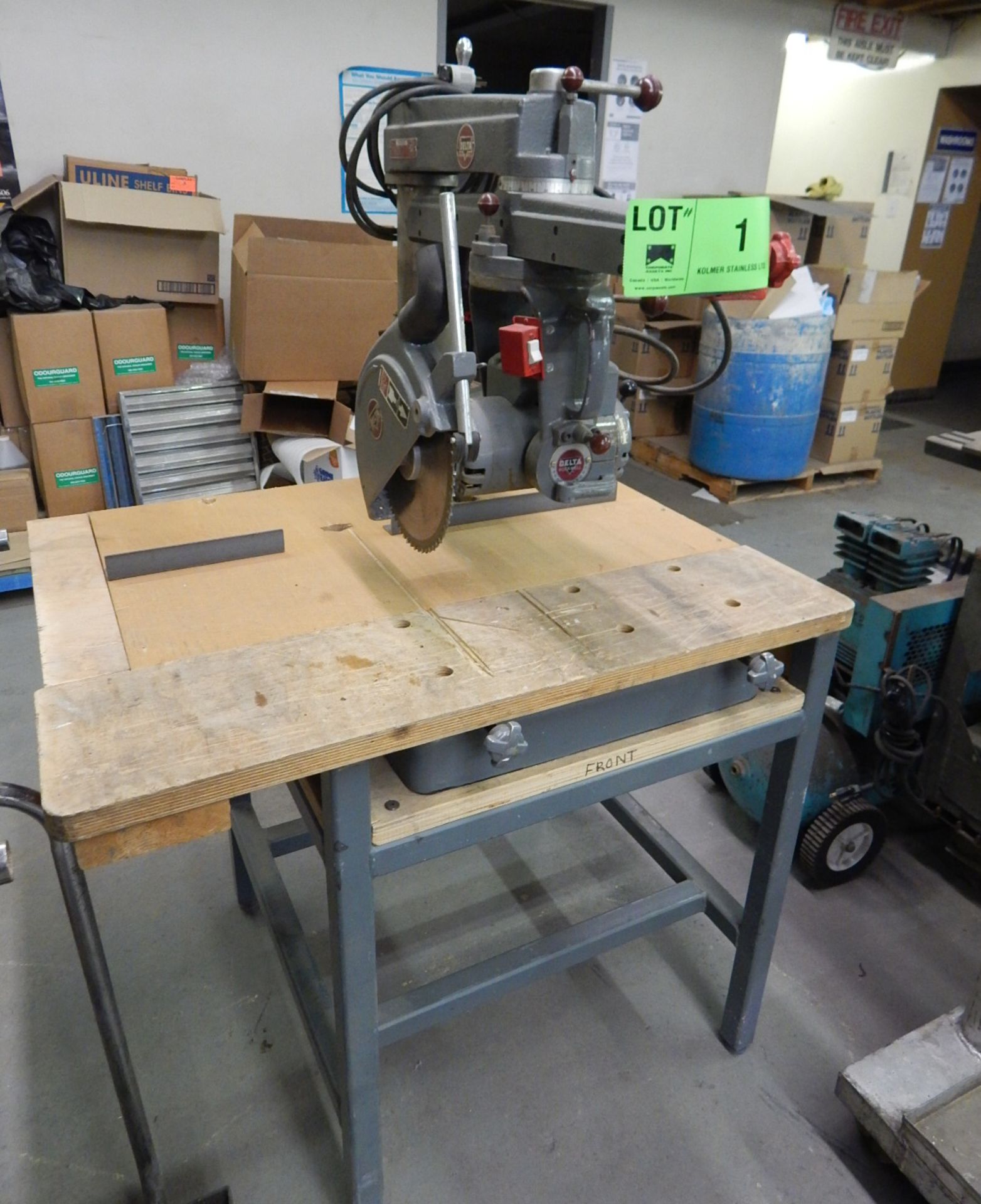 DELTA ROCKWELL DOUBLE MITER RADIAL ARM SAW WITH 10" BLADE S/N: N/A