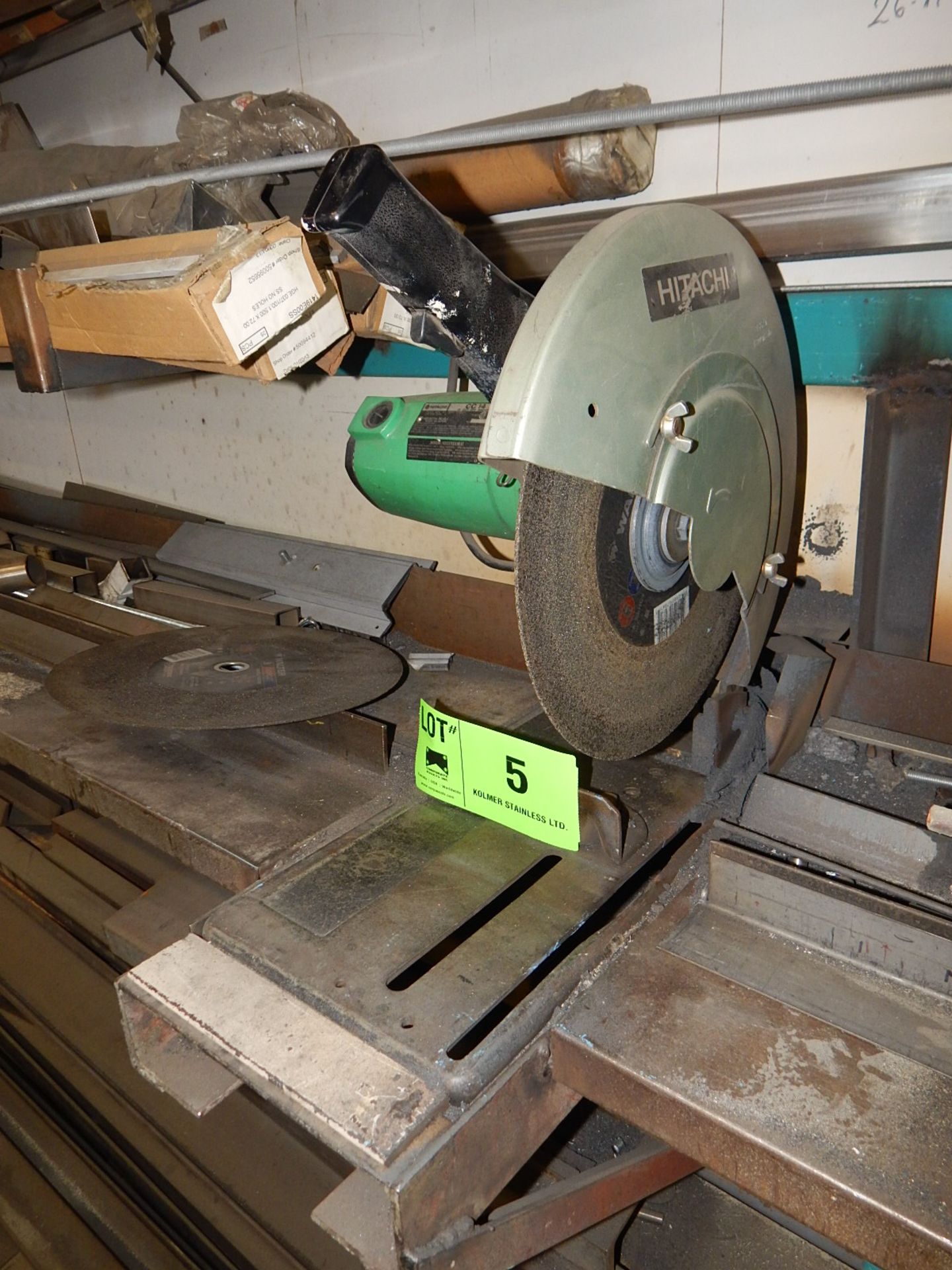 HITACHI CC14 14" ABRASIVE CUT OFF SAW - Image 3 of 3