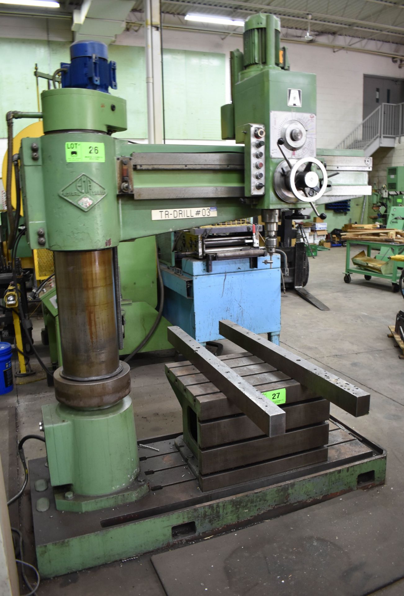 HMT RM/62 4' RADIAL ARM DRILL WITH SPEEDS TO 1750RPM, S/N: 4015 [RIGGING FEE FOR LOT #26 - $350 - Image 2 of 8