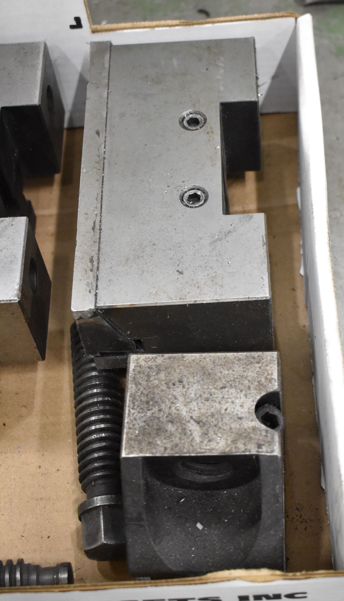 7" MACHINE VISE, S/N: N/A - Image 2 of 2