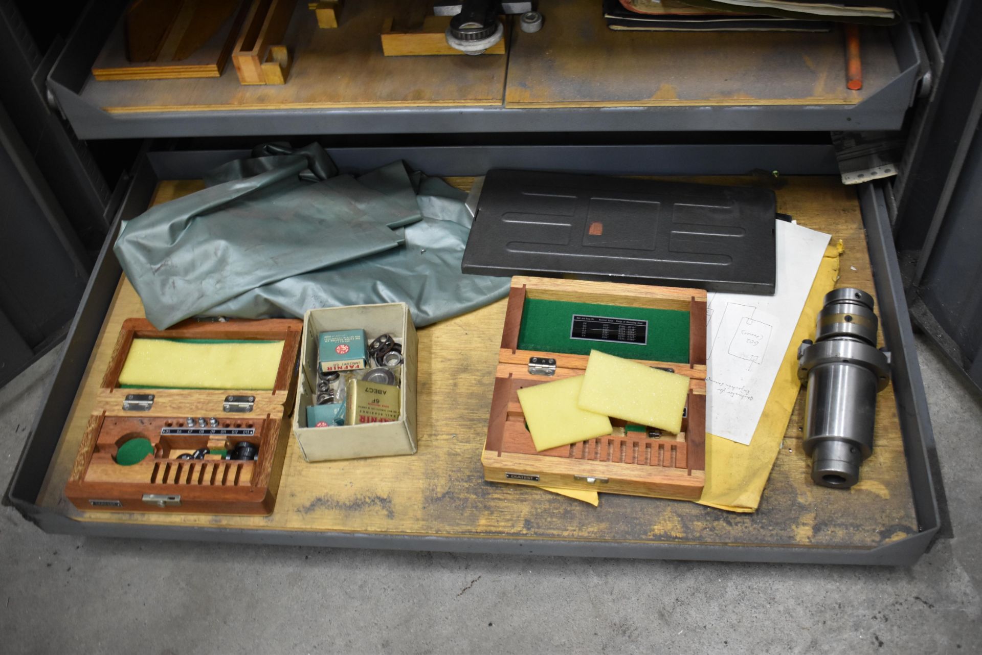 LOT/ CABINET WITH CONTENTS CONSISTING OF HAUSER TOOLING - Image 5 of 6