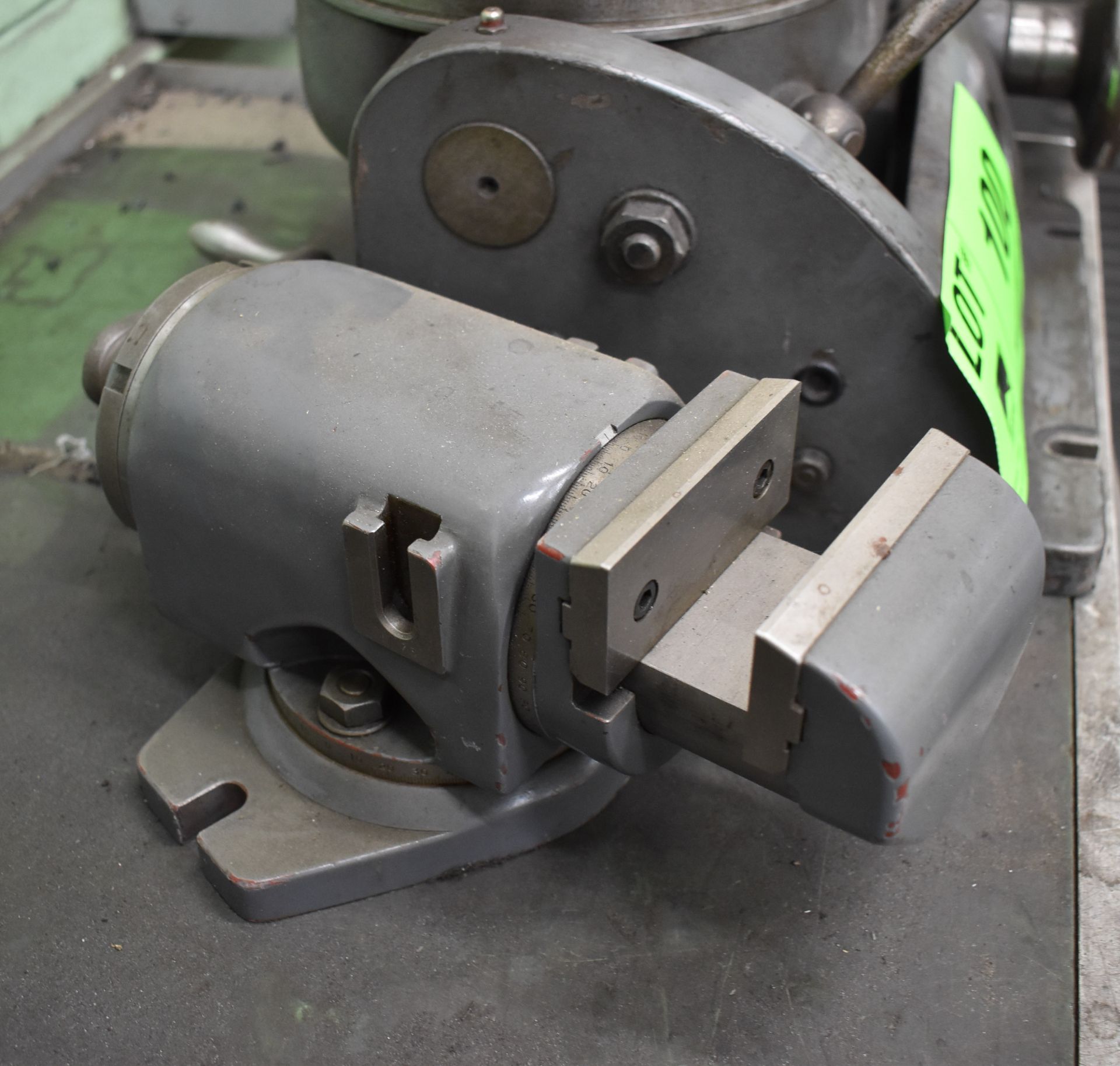 8" ROTARY FIXTURE PLATE WITH VISE, S/N: N/A - Image 2 of 3