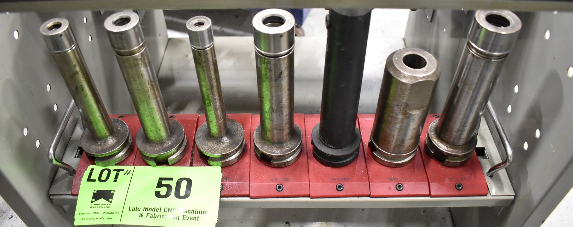 LOT/ (7) BT 40 TAPER TOOL HOLDERS (NO TOOLS) (LOCATED IN TORONTO, ON)