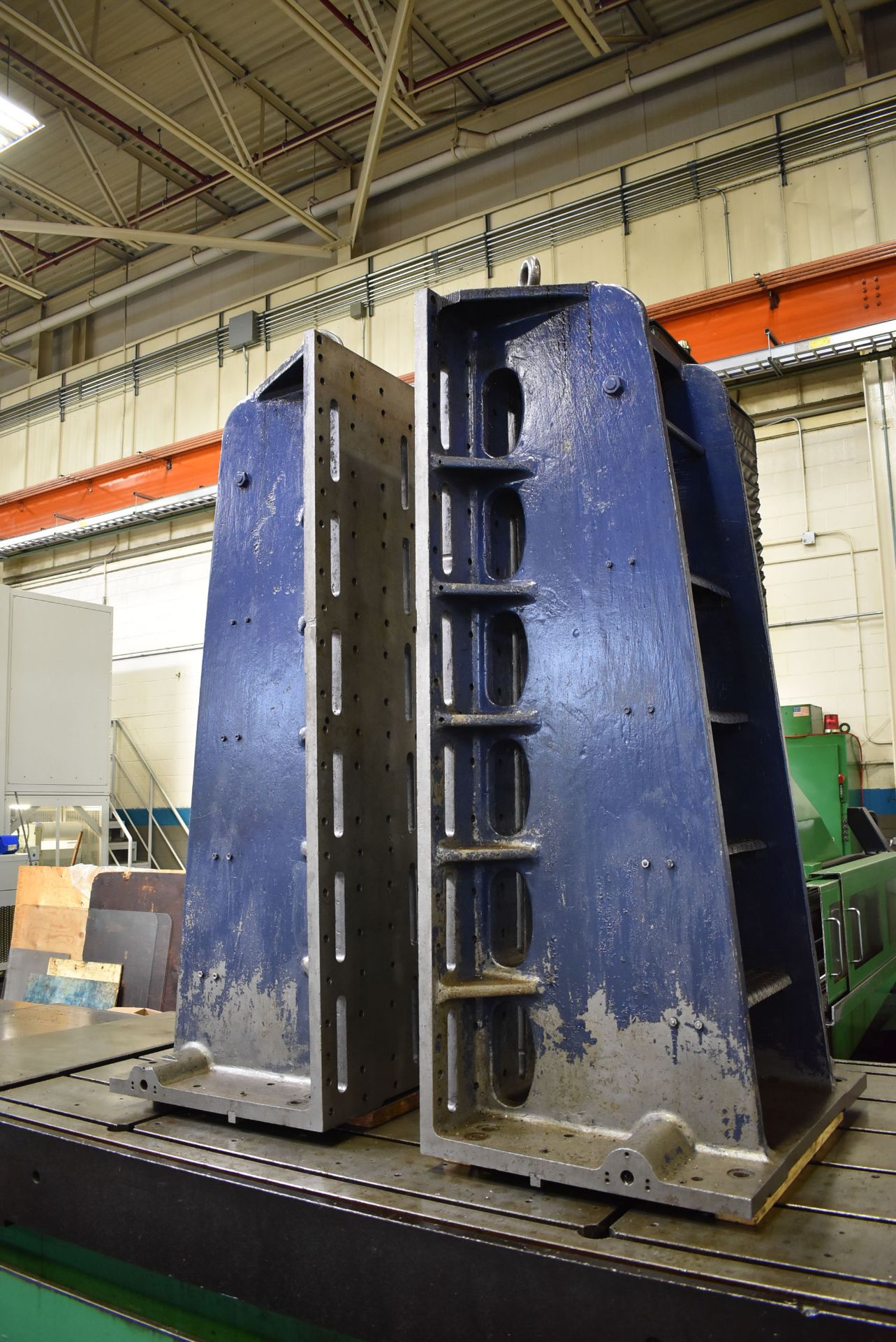 SET OF (2) 72"X36" ANGLE PLATES, S/N: N/A (LOCATED IN WINDSOR, ON) (CI)