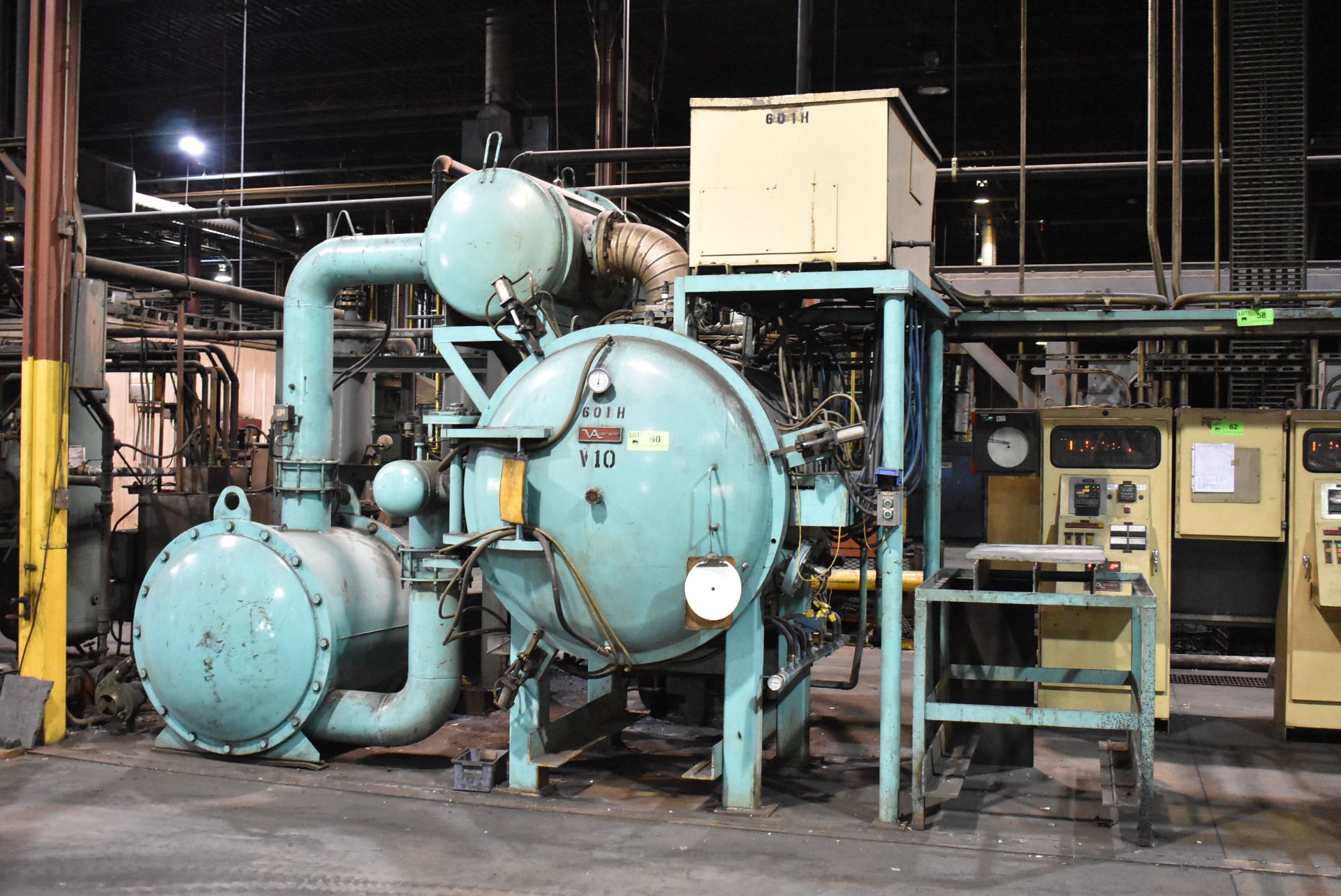 VAC-AERO VAH 3448 MP ELECTRIC VACUUM FURNACE WITH 2,400 DEGREES F MAX TEMP, 24"Wx24"Hx48"D APPROX - Image 4 of 16