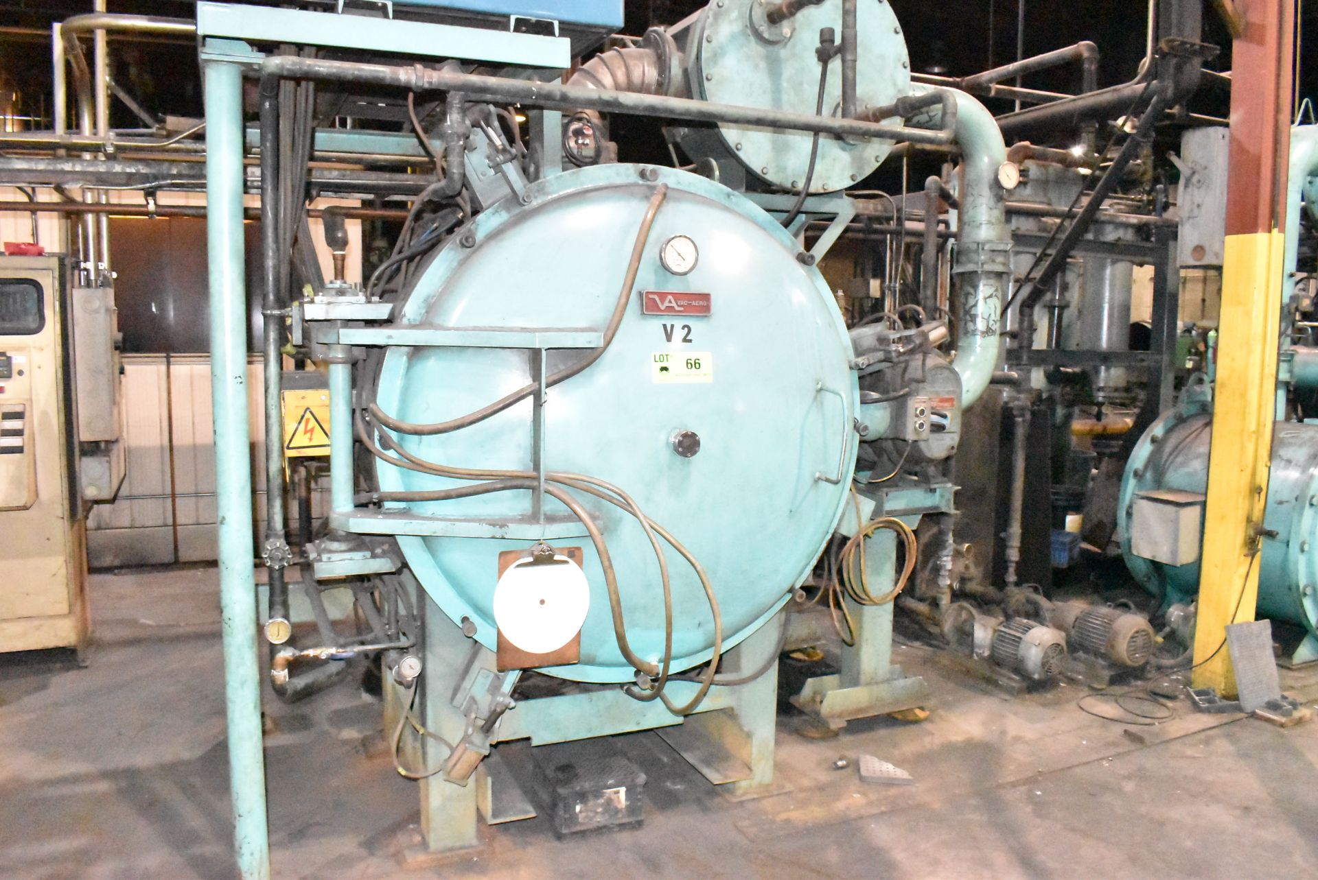 VAC-AERO VAH 3436 MP - 2-BAR QUENCH CAPABILITY ELECTRIC VACUUM FURNACE WITH 2,400 DEGREES F MAX - Image 3 of 15